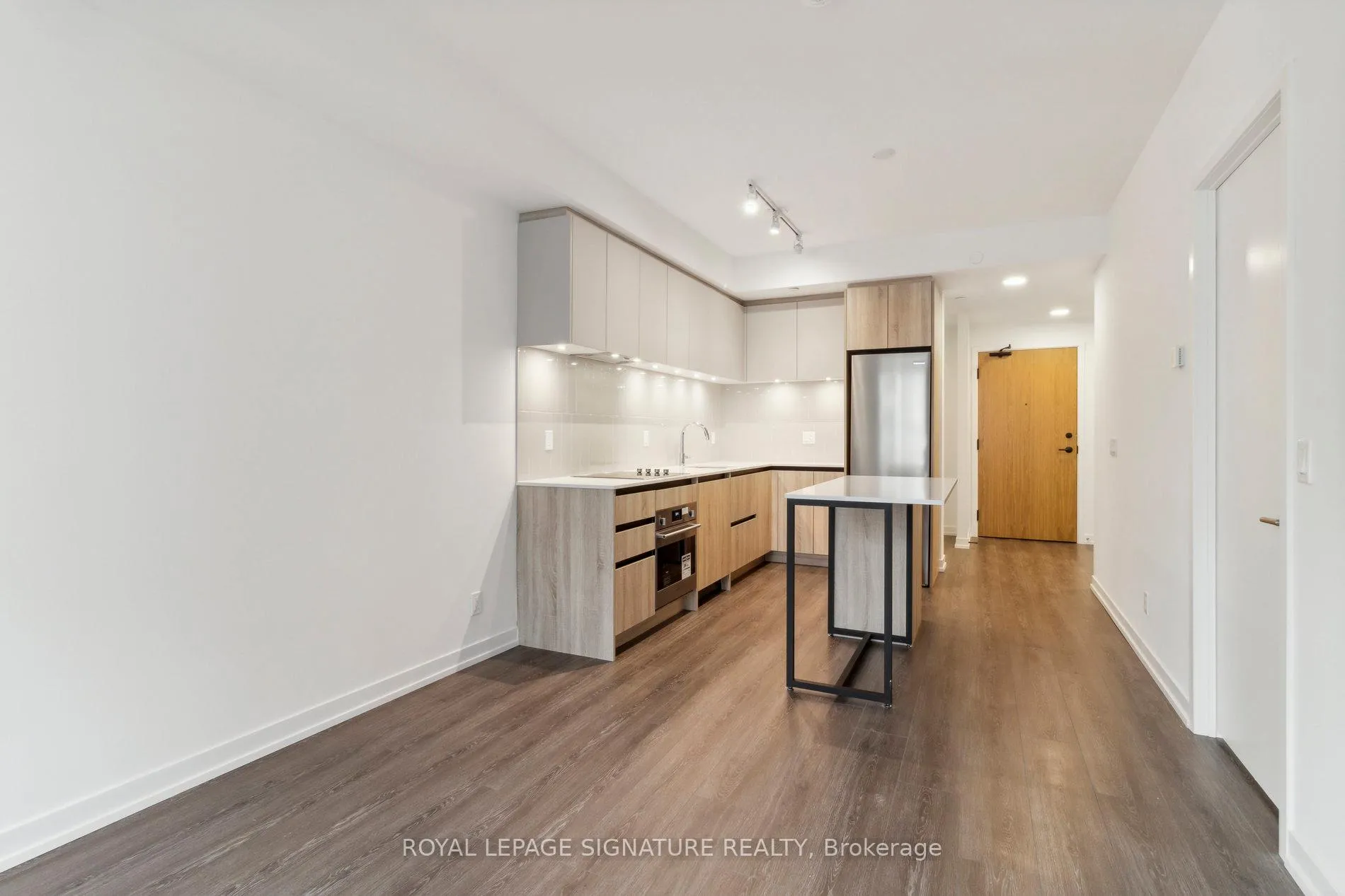 Photo 4 of Unit 510, 8 Beverley Glen Boulevard, Vaughan, Beverley Glen — HOMEH