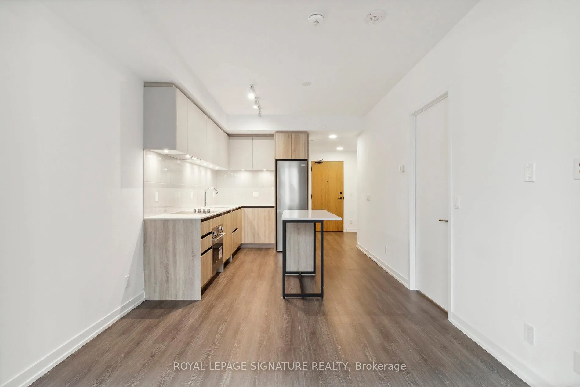 Photo 5 of Unit 510, 8 Beverley Glen Boulevard, Vaughan, Beverley Glen — HOMEH
