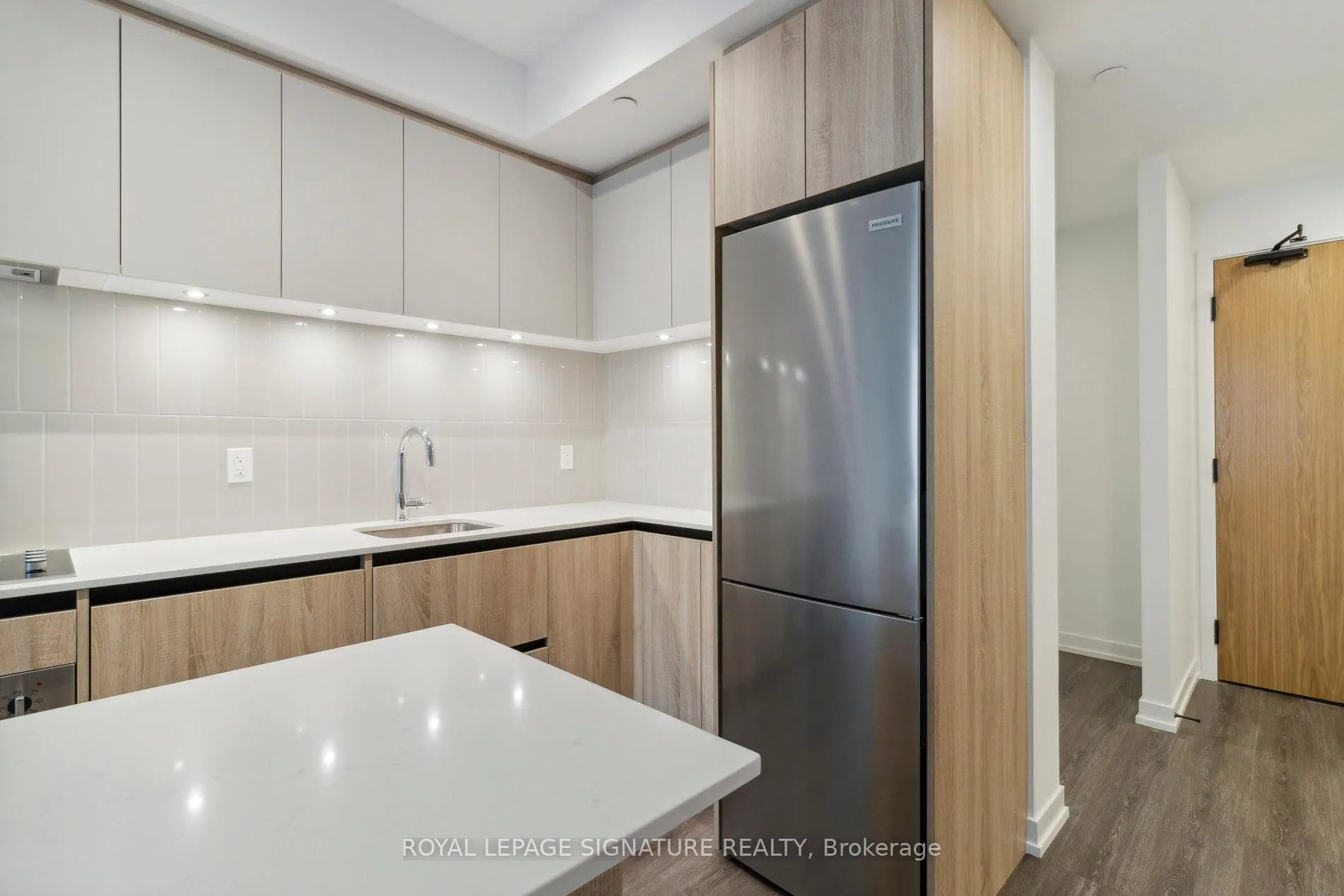 Photo 7 of Unit 510, 8 Beverley Glen Boulevard, Vaughan, Beverley Glen — HOMEH