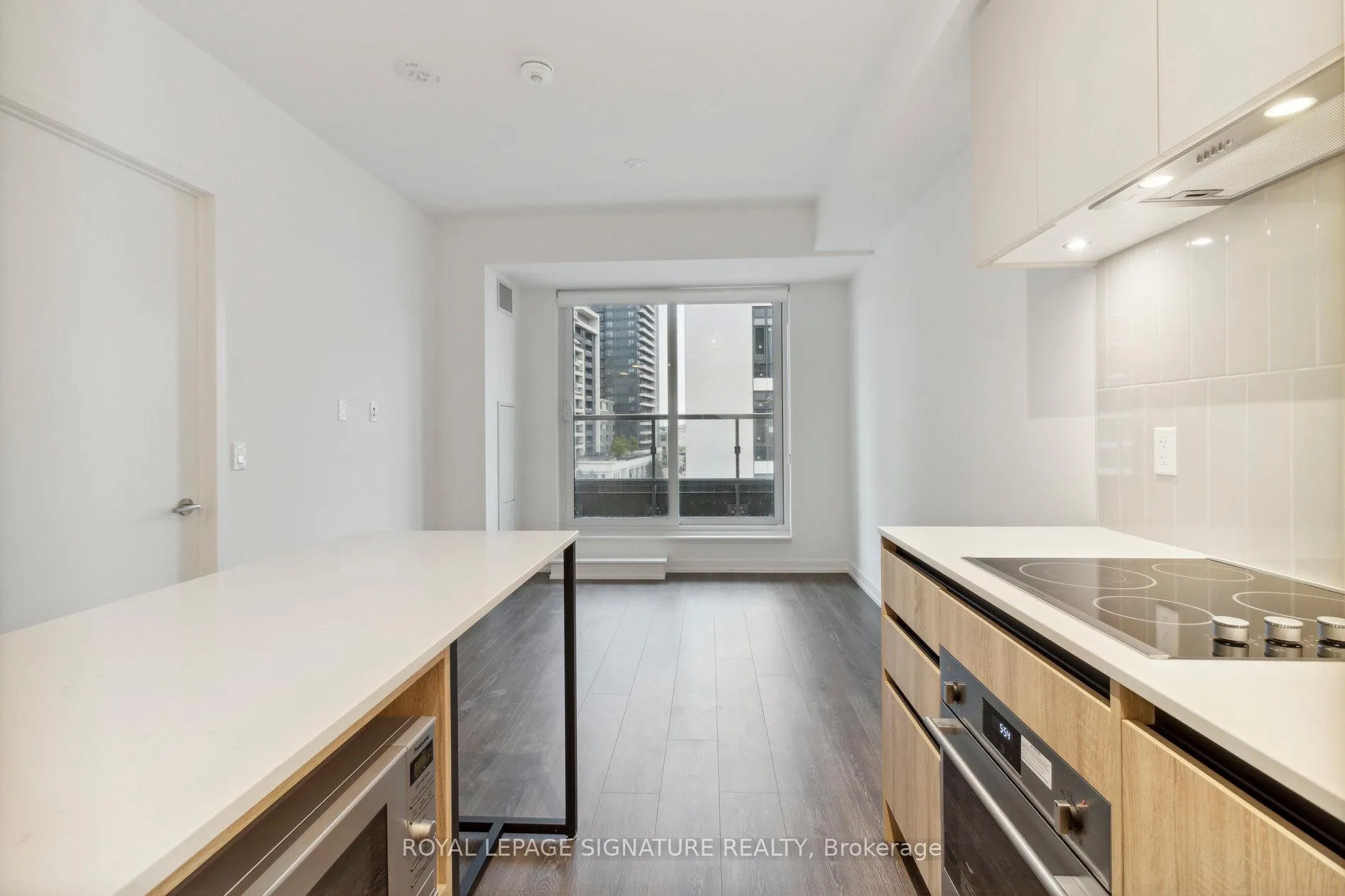 Photo 9 of Unit 510, 8 Beverley Glen Boulevard, Vaughan, Beverley Glen — HOMEH