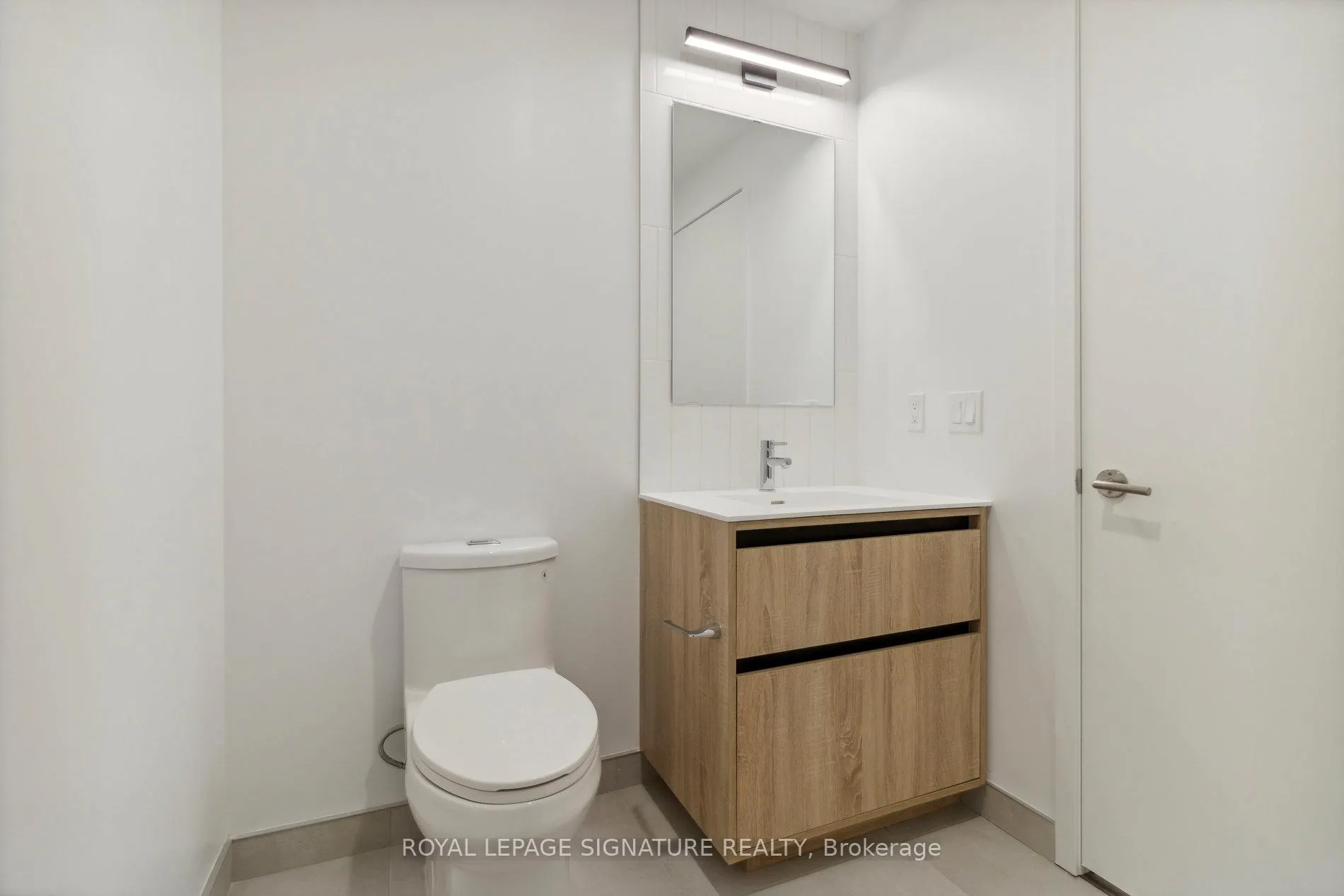Photo 10 of Unit 510, 8 Beverley Glen Boulevard, Vaughan, Beverley Glen — HOMEH