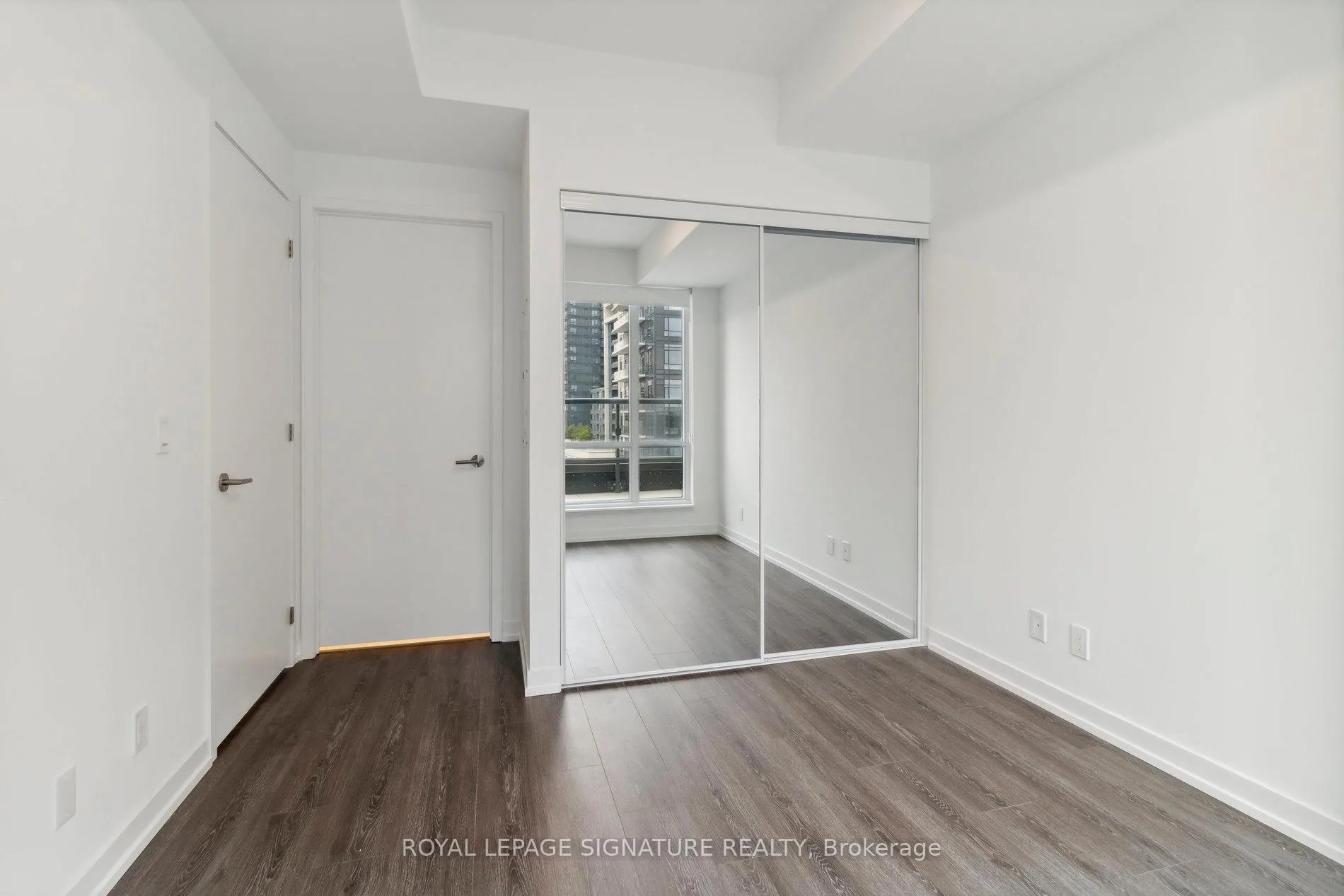 Photo 13 of Unit 510, 8 Beverley Glen Boulevard, Vaughan, Beverley Glen — HOMEH