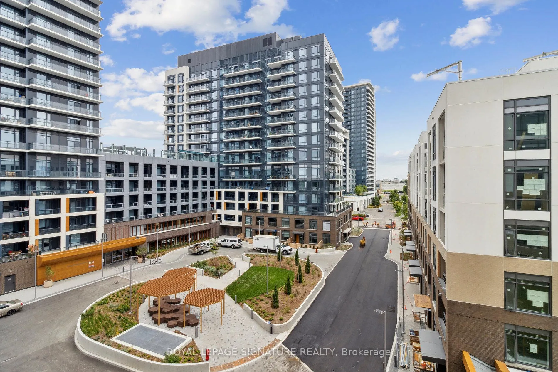 Photo 20 of Unit 510, 8 Beverley Glen Boulevard, Vaughan, Beverley Glen — HOMEH