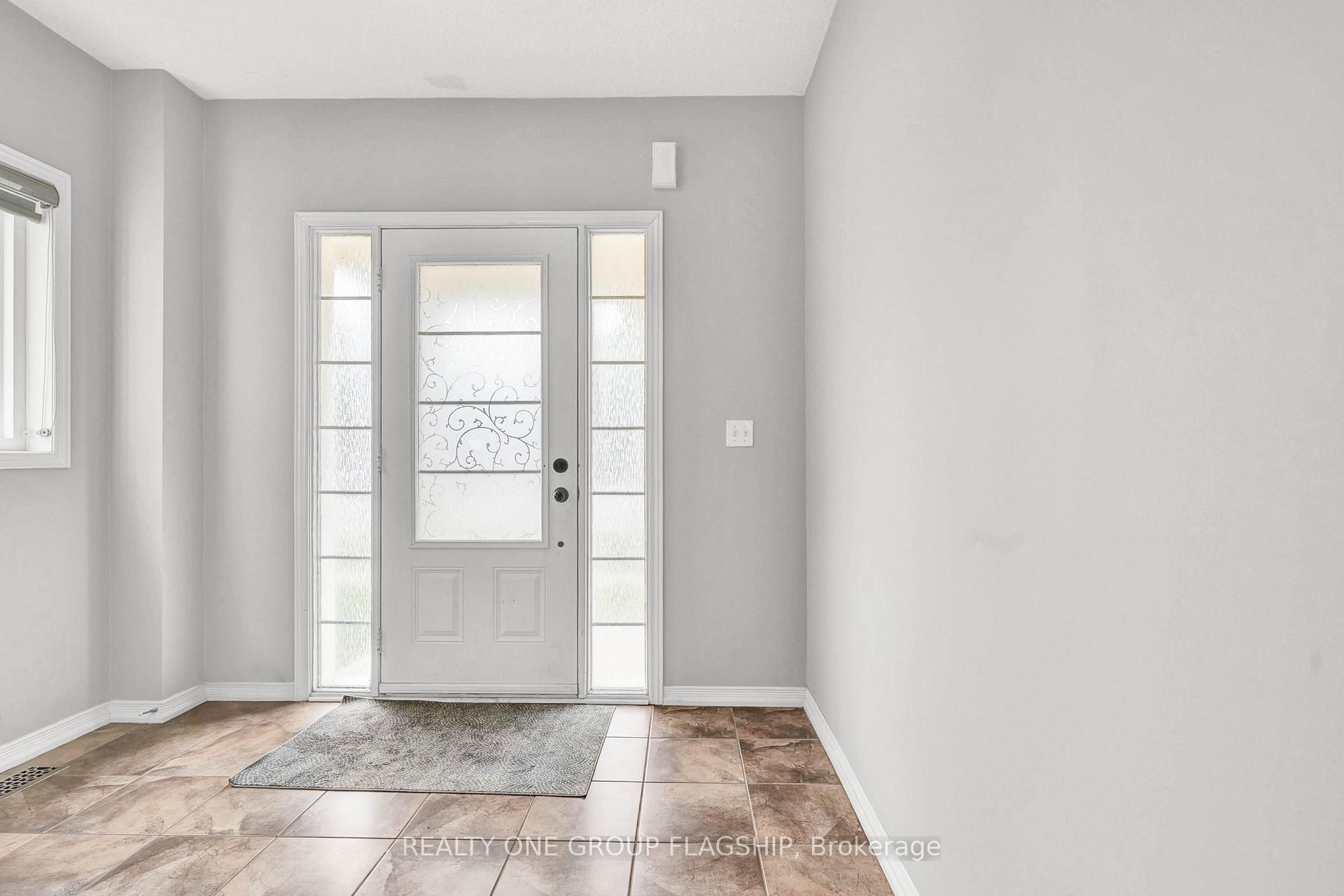 Photo 6 of 4202 Thomas Alton Boulevard W, Burlington, Alton — HOMEH
