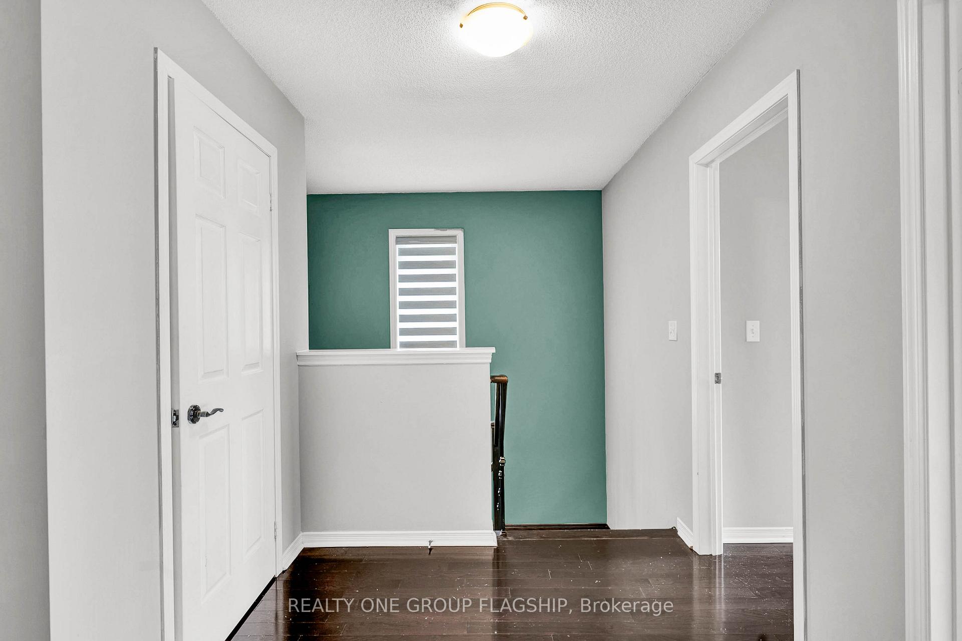 Photo 9 of 4202 Thomas Alton Boulevard W, Burlington, Alton — HOMEH