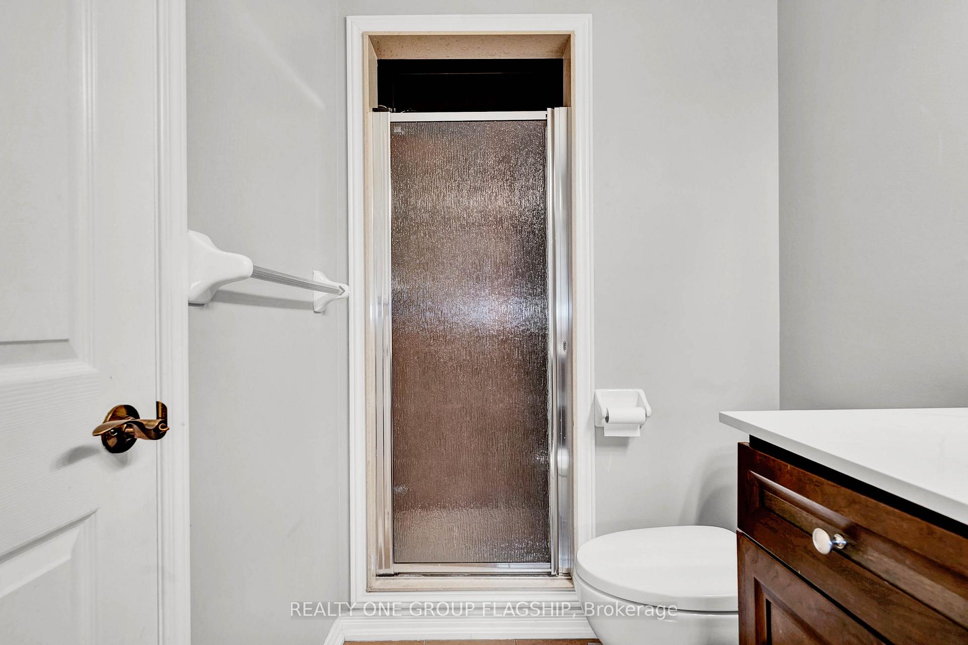 Photo 18 of 4202 Thomas Alton Boulevard W, Burlington, Alton — HOMEH