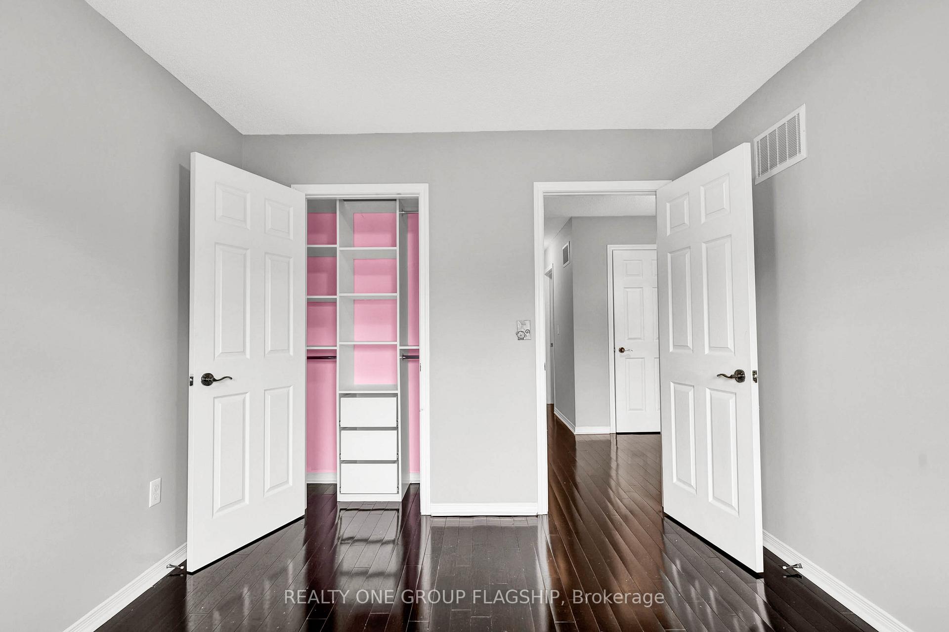 Photo 20 of 4202 Thomas Alton Boulevard W, Burlington, Alton — HOMEH