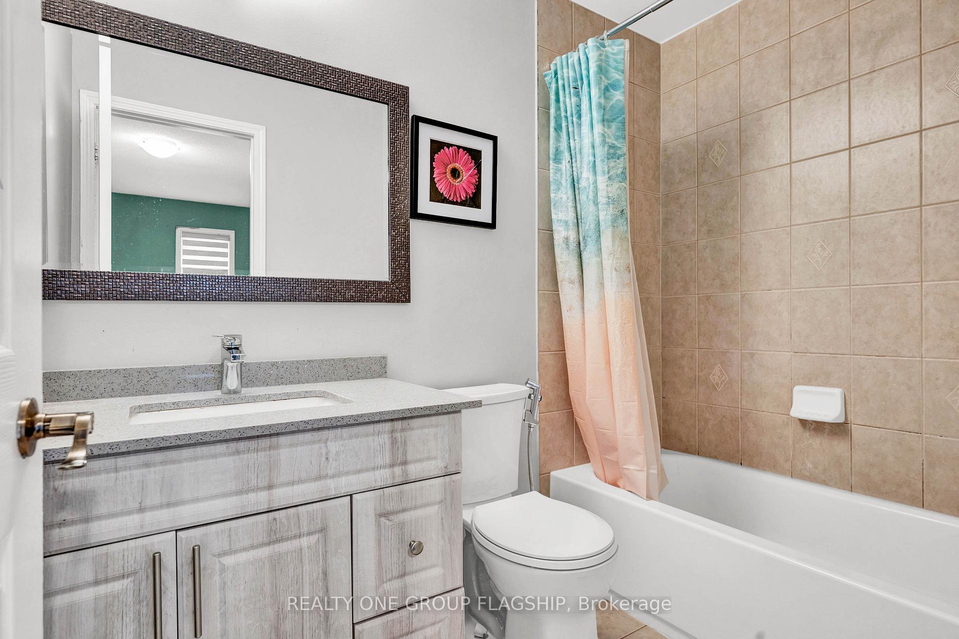 Photo 30 of 4202 Thomas Alton Boulevard W, Burlington, Alton — HOMEH