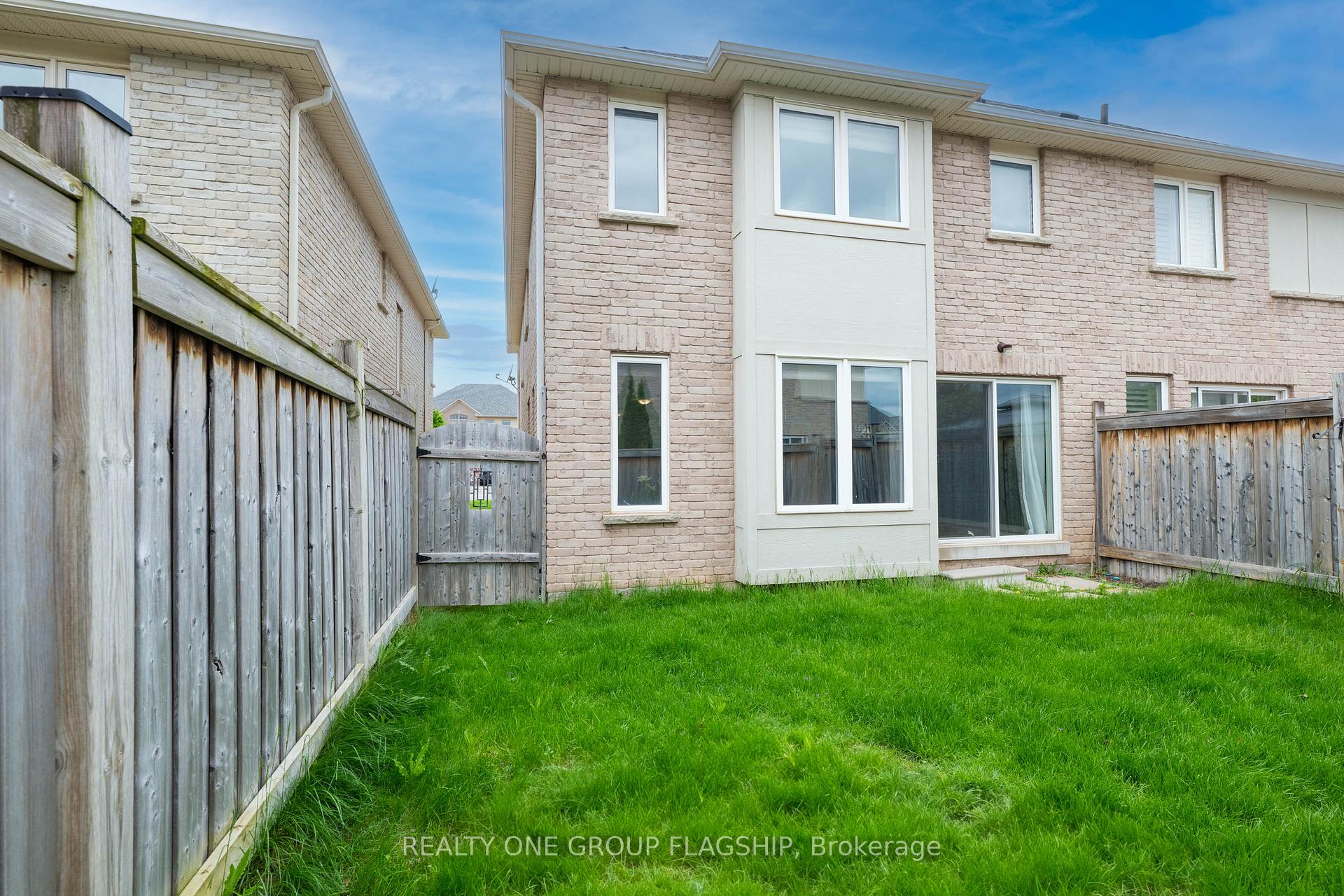 Photo 25 of 4202 Thomas Alton Boulevard W, Burlington, Alton — HOMEH
