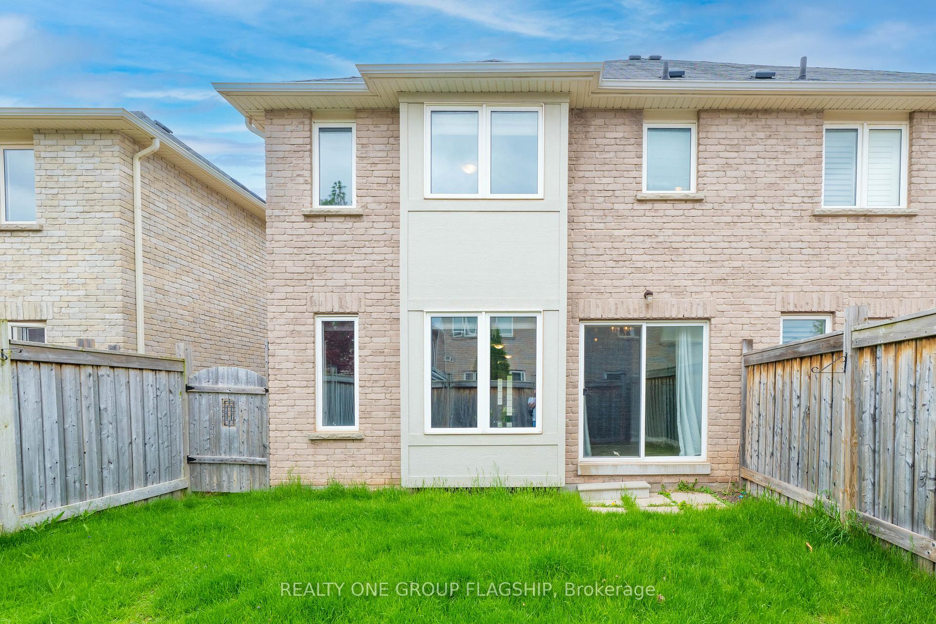 Photo 40 of 4202 Thomas Alton Boulevard W, Burlington, Alton — HOMEH