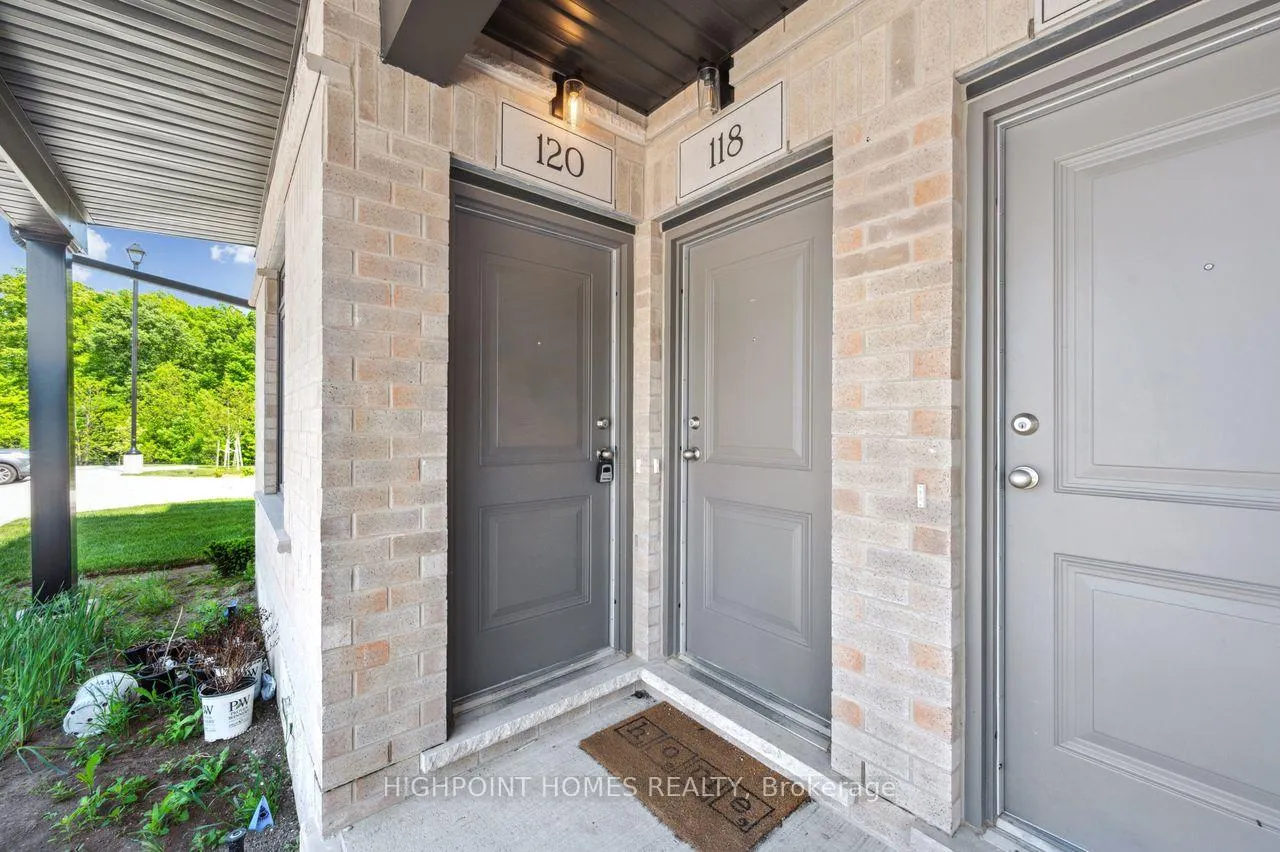 Photo 3 of 120 Lomond Lane, Kitchener — HOMEH