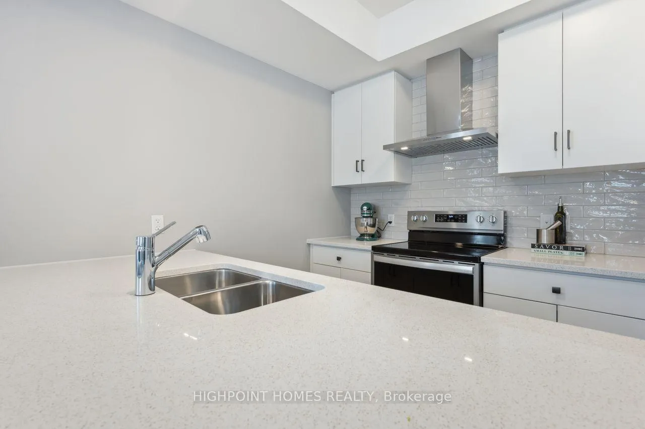 Photo 8 of 120 Lomond Lane, Kitchener — HOMEH