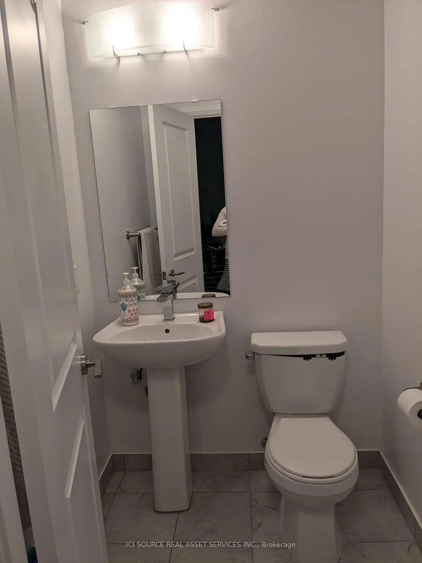 Photo 5 of Unit 1505, 7890 Bathurst Street, Vaughan, Beverley Glen — HOMEH