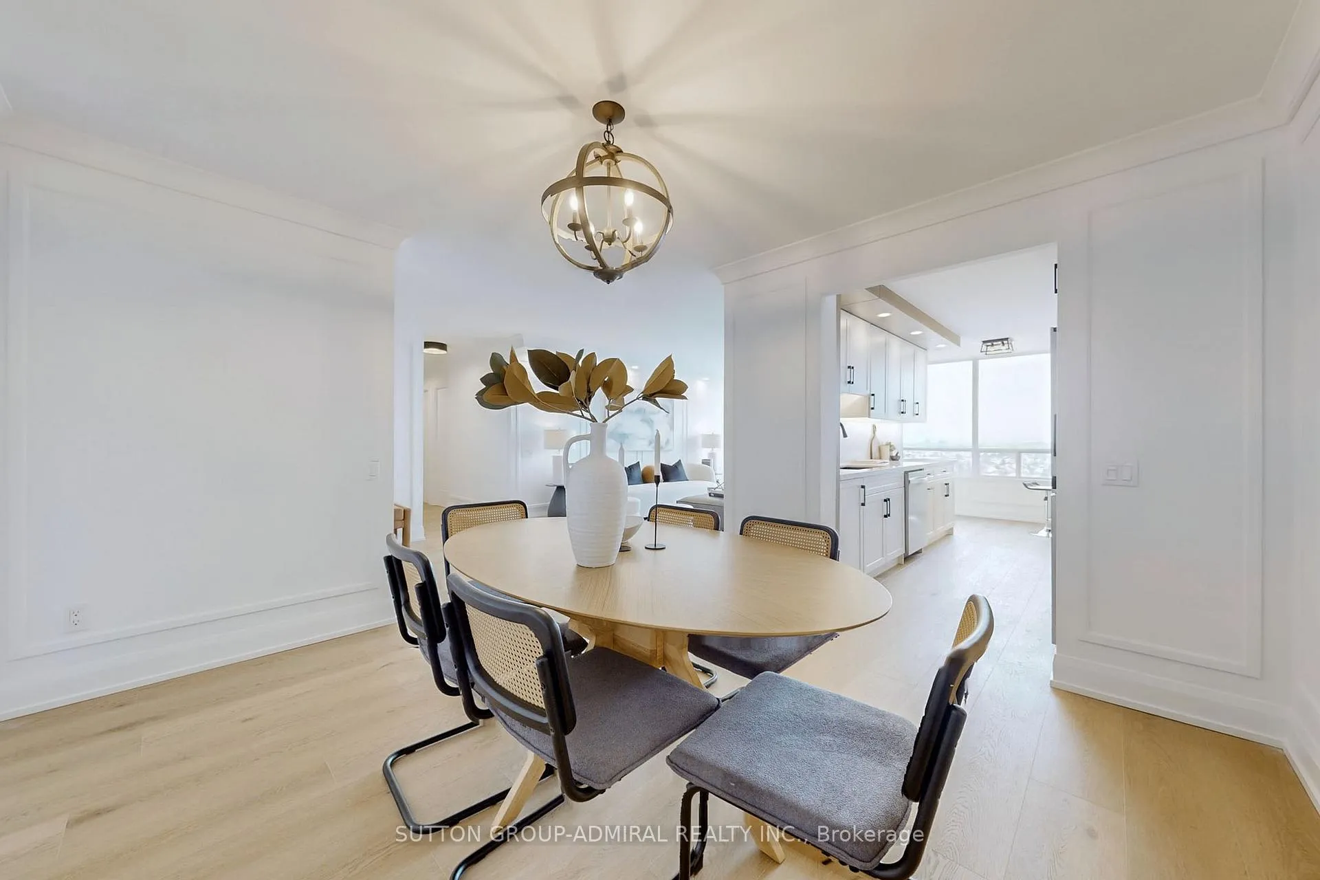 Photo 10 of Unit 1105, 110 Promenade Circle, Vaughan, Brownridge — HOMEH