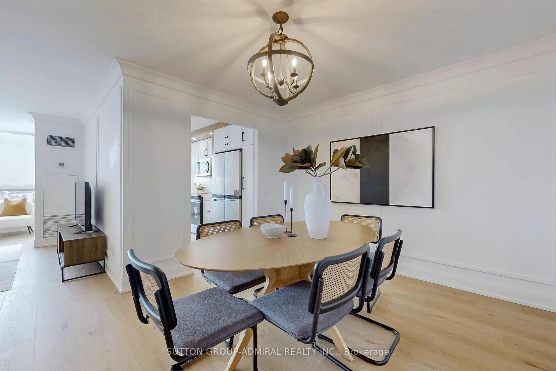 Photo 11 of Unit 1105, 110 Promenade Circle, Vaughan, Brownridge — HOMEH