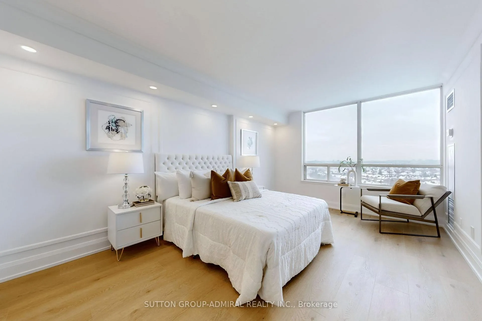 Photo 21 of Unit 1105, 110 Promenade Circle, Vaughan, Brownridge — HOMEH