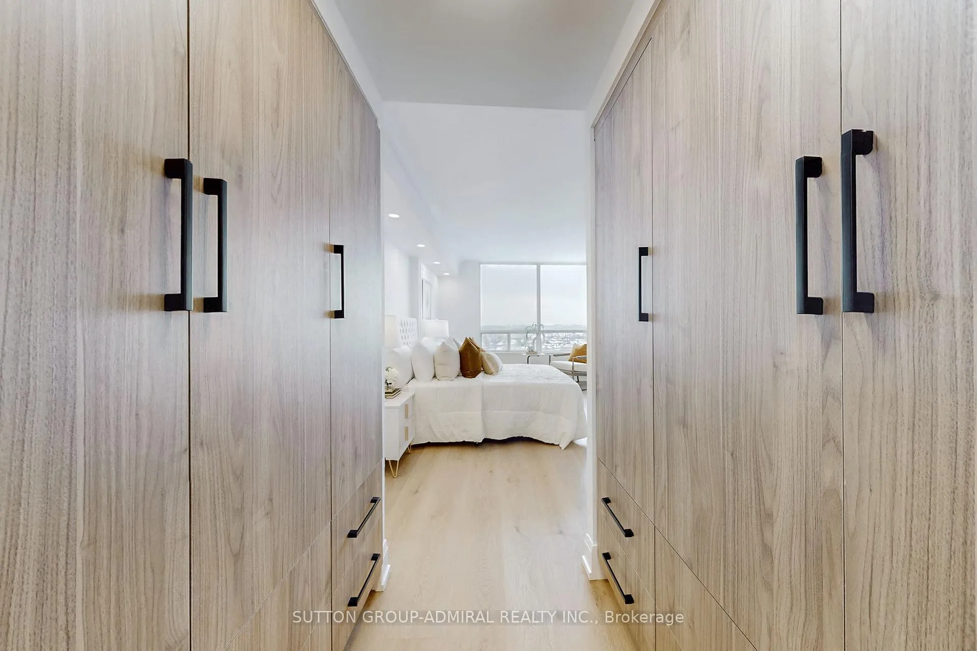 Photo 26 of Unit 1105, 110 Promenade Circle, Vaughan, Brownridge — HOMEH
