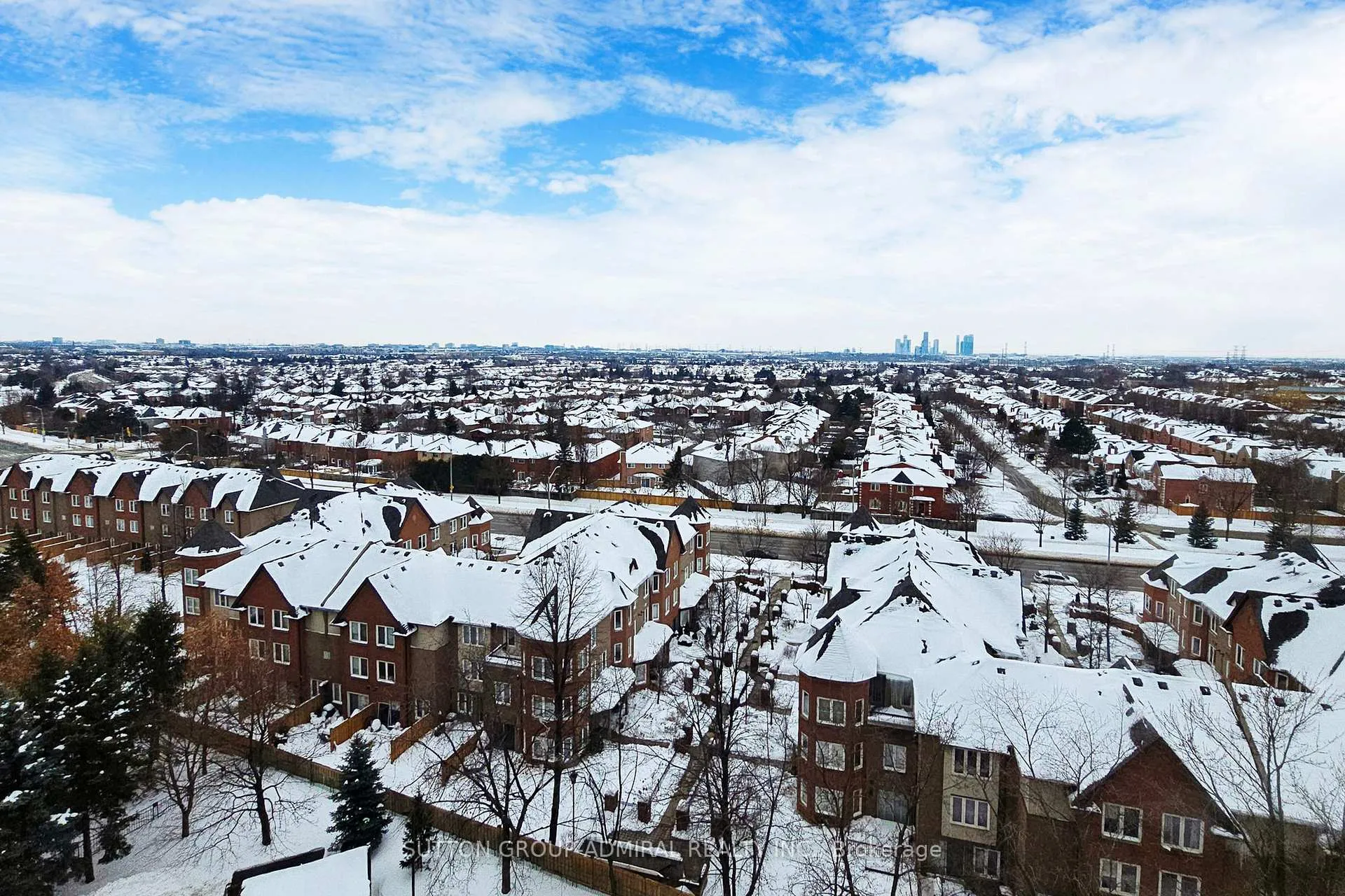 Photo 35 of Unit 1105, 110 Promenade Circle, Vaughan, Brownridge — HOMEH