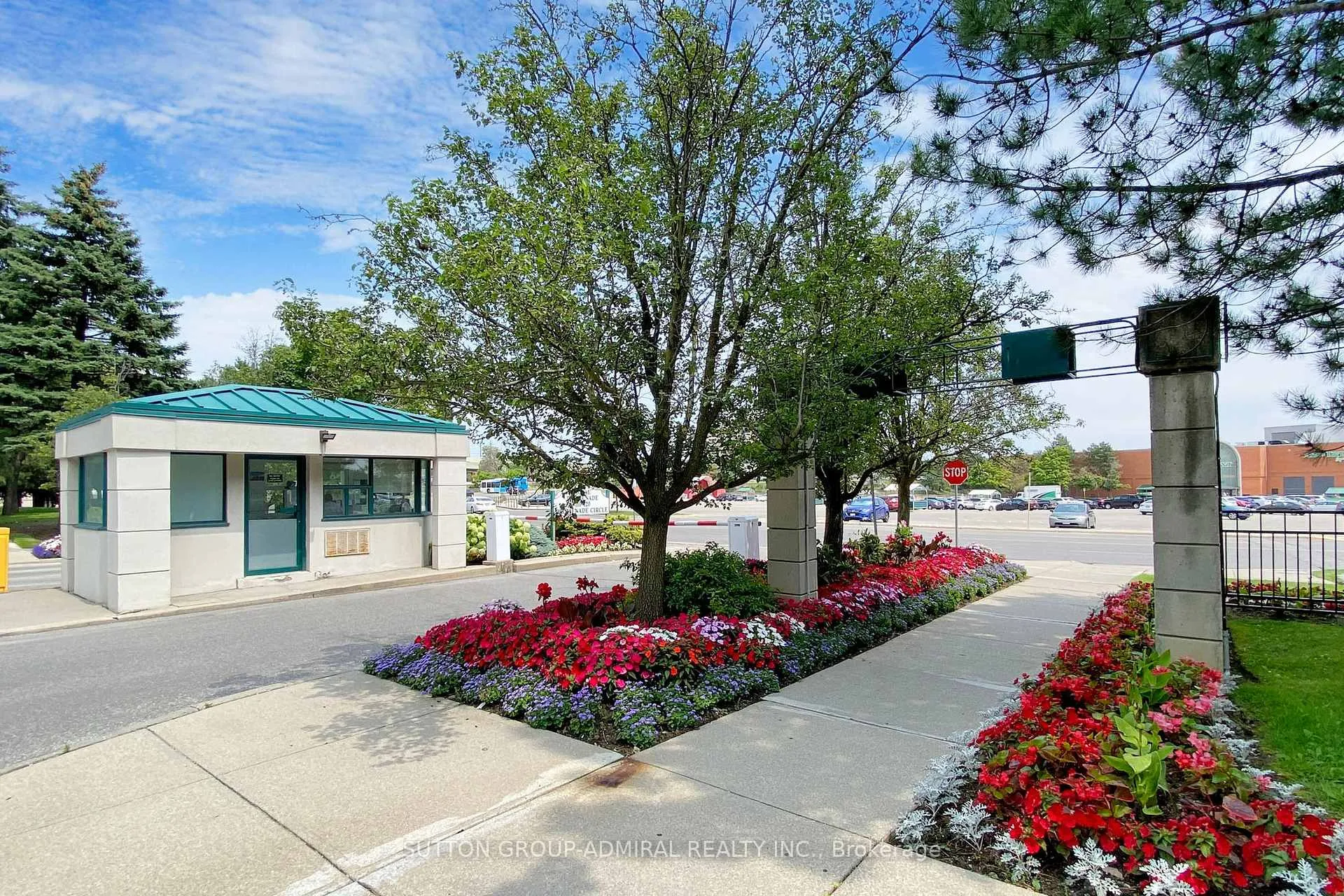 Photo 48 of Unit 1105, 110 Promenade Circle, Vaughan, Brownridge — HOMEH