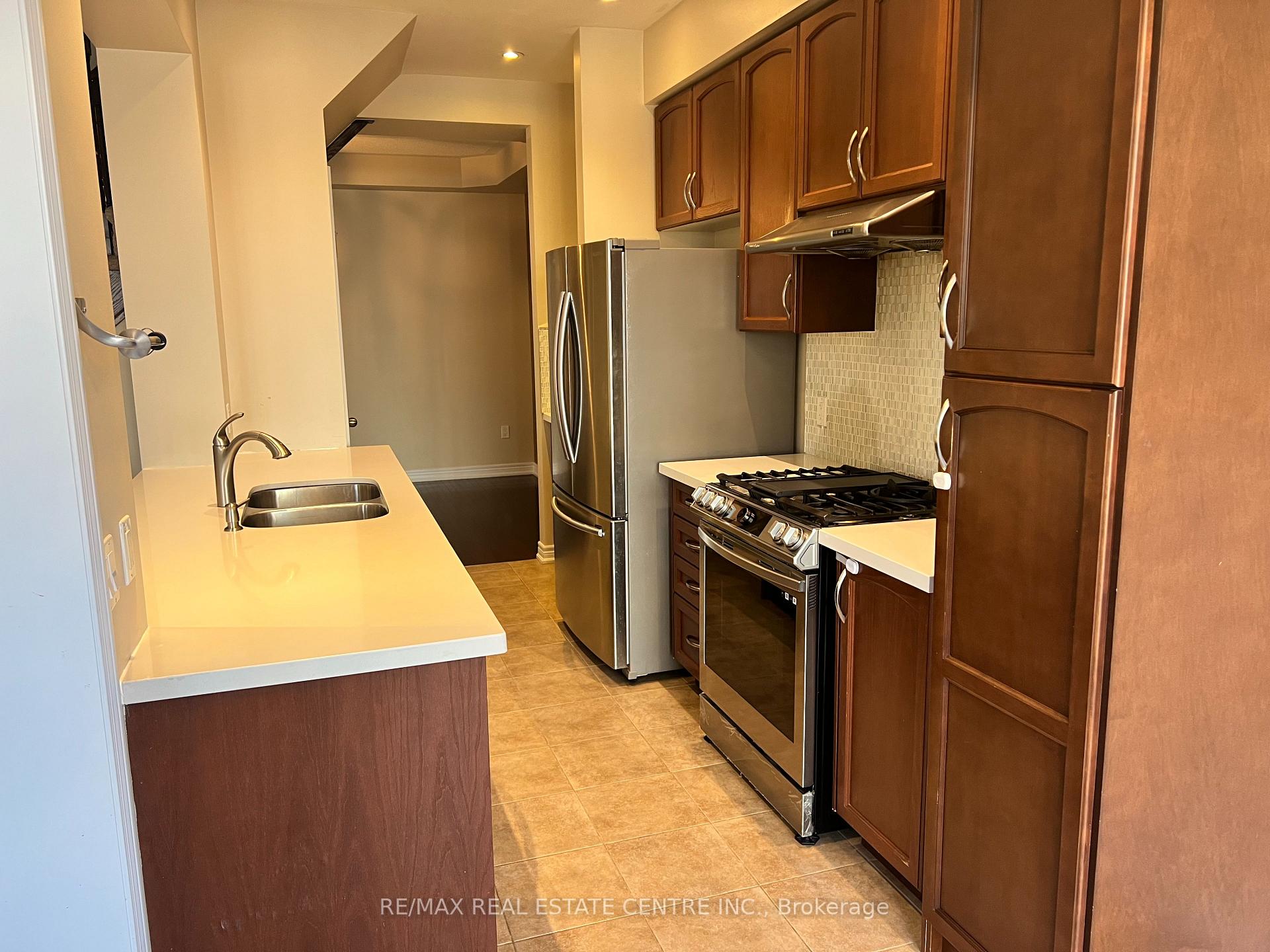 Photo 13 of 22 Twistleton Street, Caledon, Rural Caledon — HOMEH