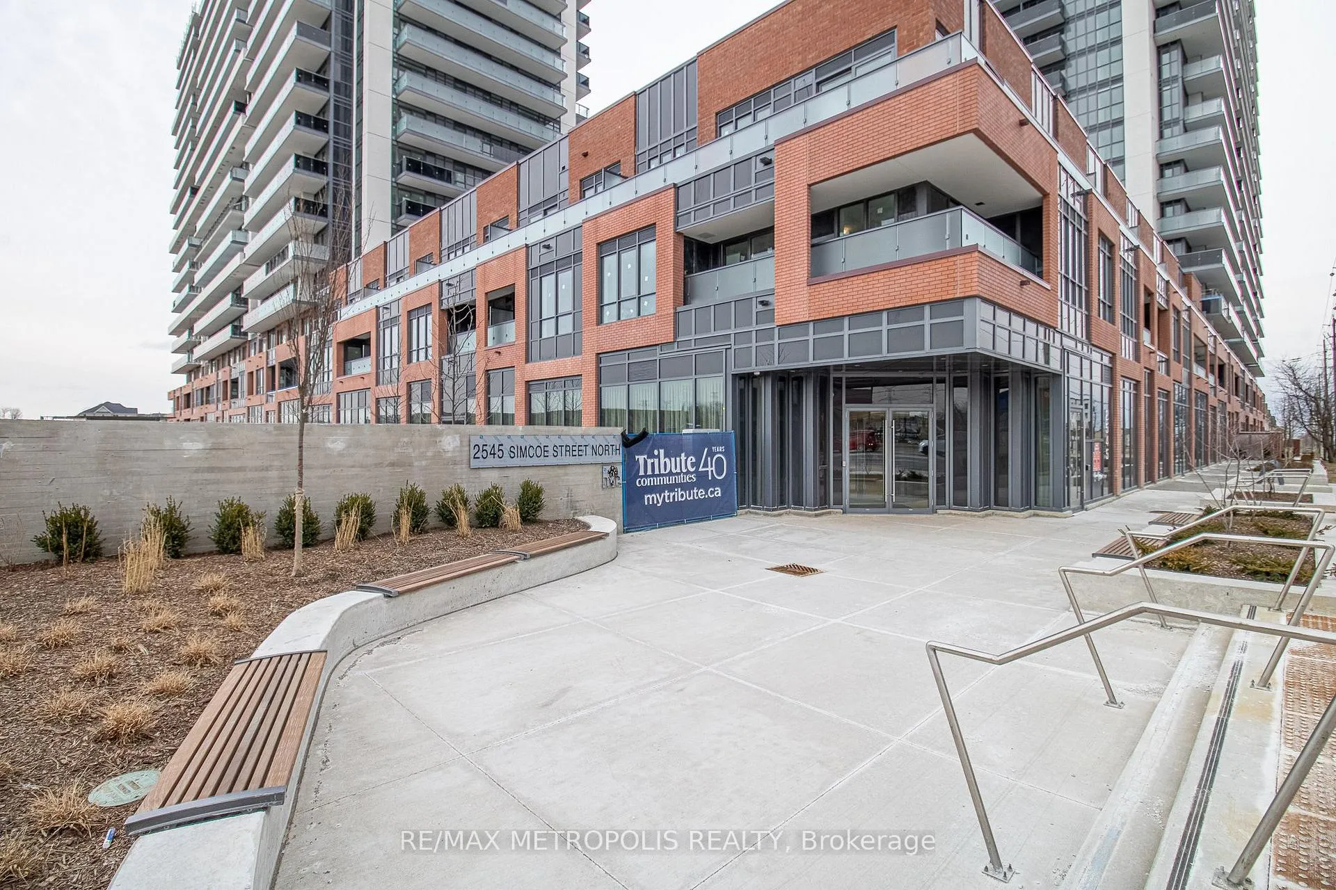 Photo 2 of Unit 1408, 2545 Simcoe Street N, Oshawa, Windfields — HOMEH