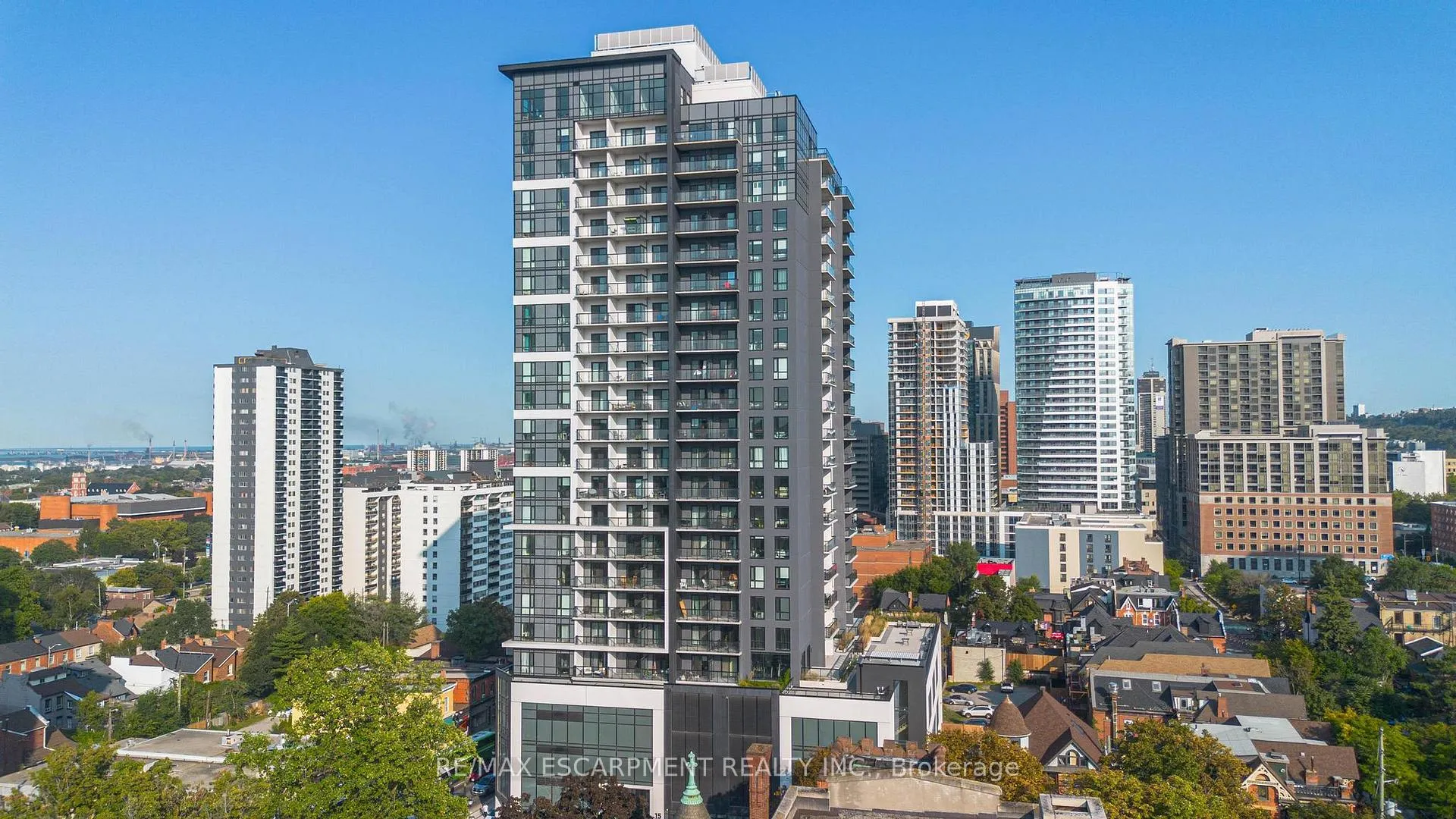 Front of Unit 1210, 15 Queen Street S