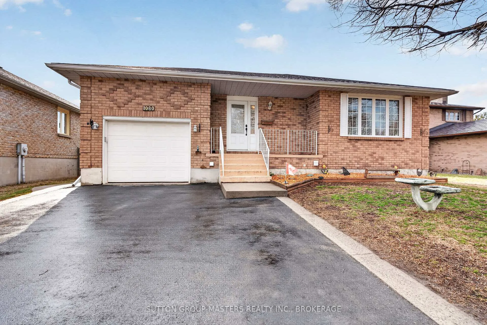 Front of 1080 Palmerston Crescent