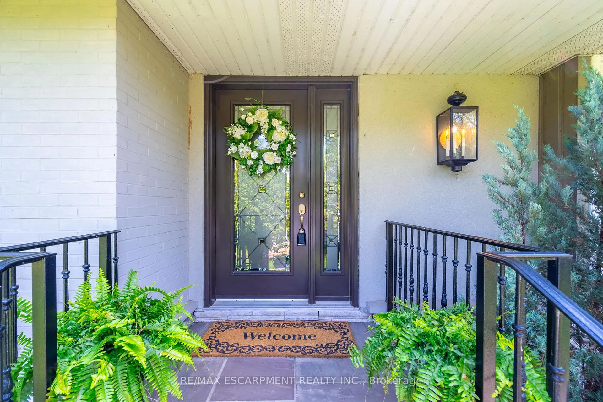 Photo 4 of 4306 Lakeshore Road, Burlington, Shoreacres — HOMEH