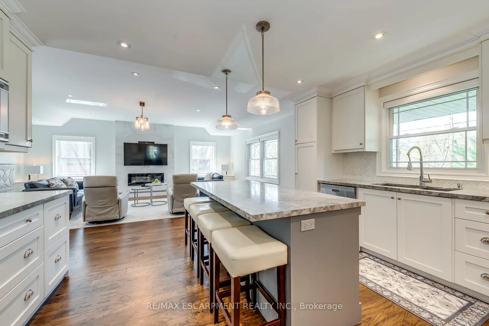 Photo 12 of 4306 Lakeshore Road, Burlington, Shoreacres — HOMEH