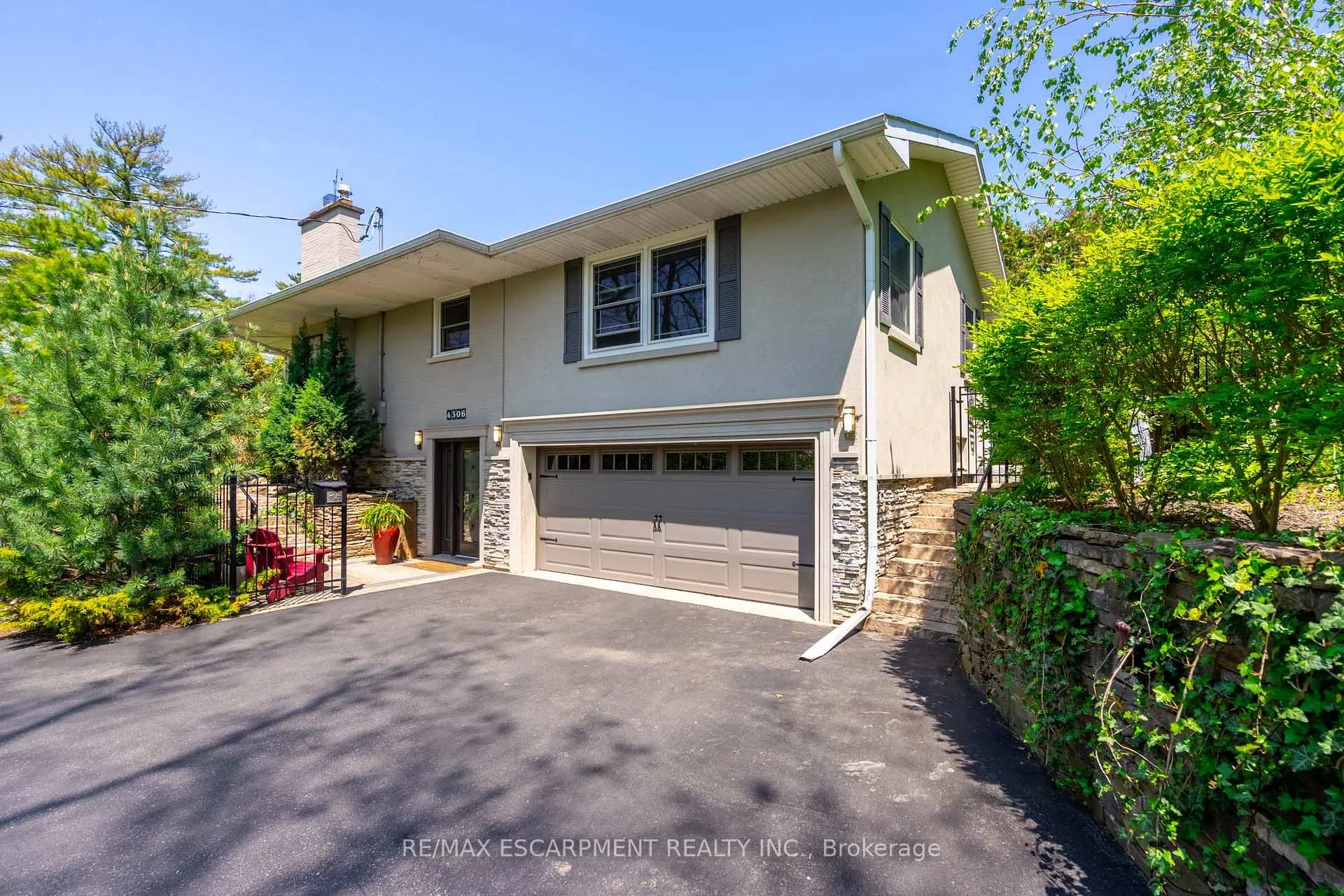 Photo 36 of 4306 Lakeshore Road, Burlington, Shoreacres — HOMEH