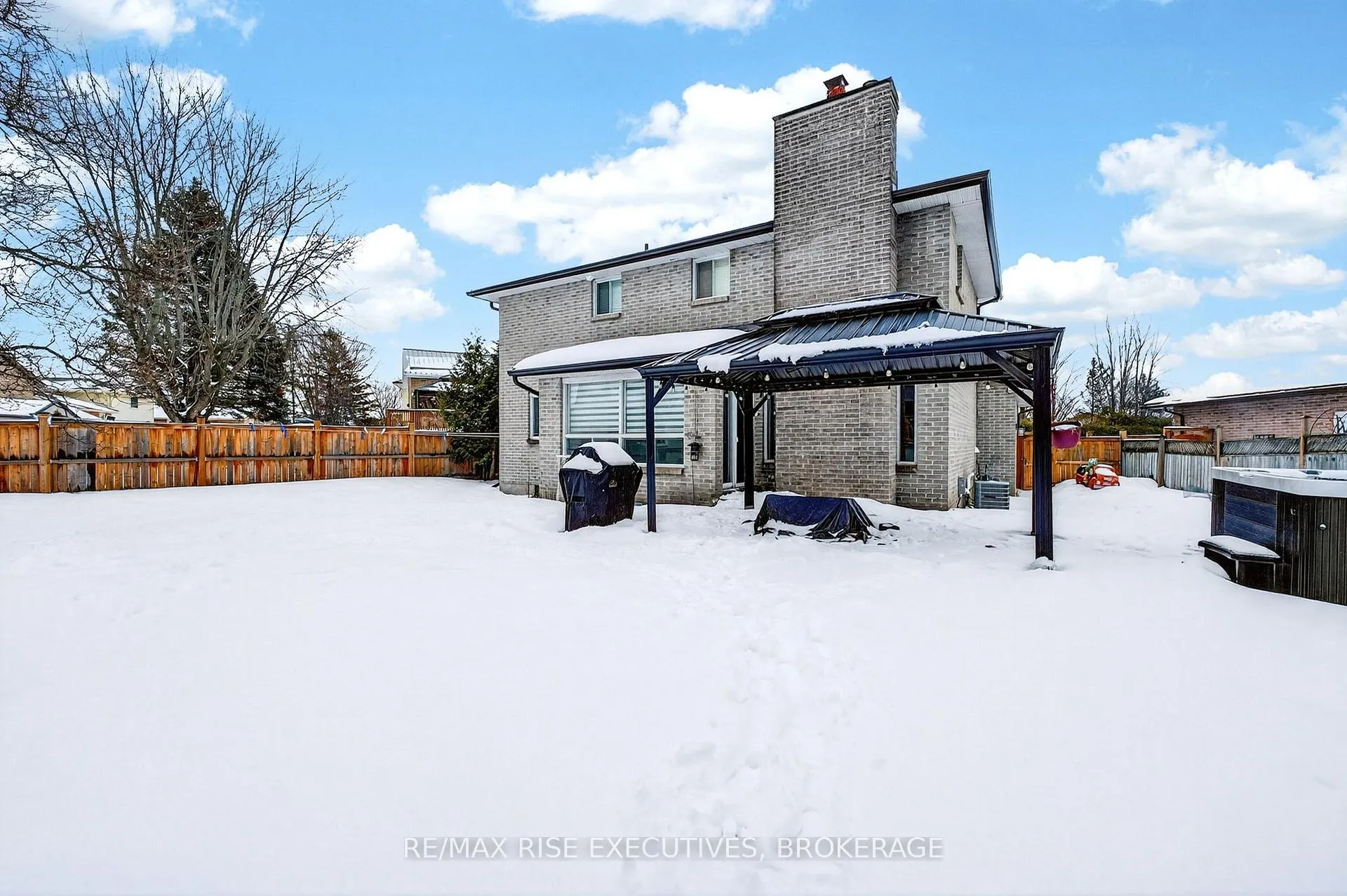 Photo 40 of 964 Heaton Road, Kingston, North of Taylor-Kidd Blvd — HOMEH