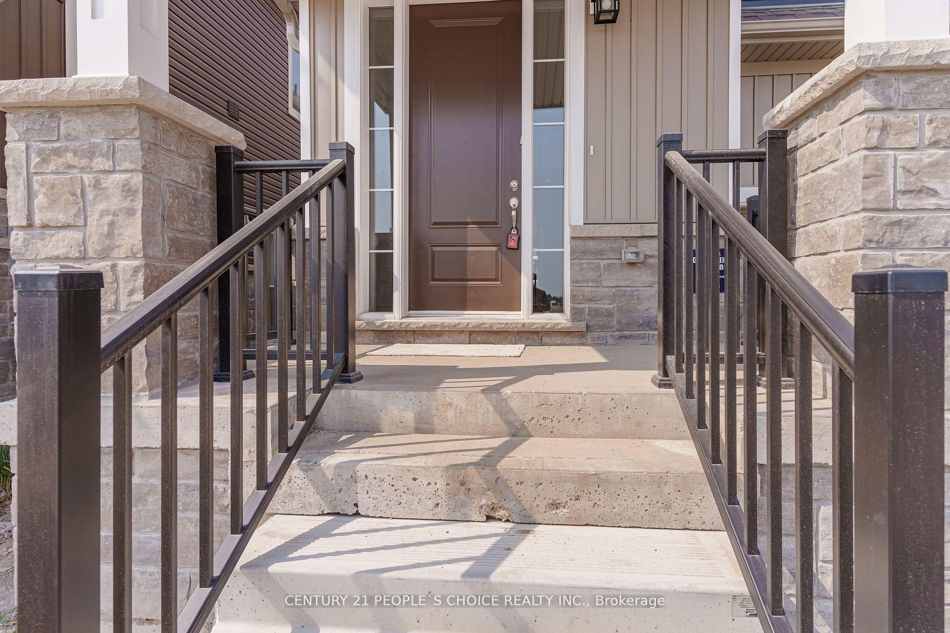 Photo 3 of 41 Conboy Drive, Erin, Hillsburgh — HOMEH