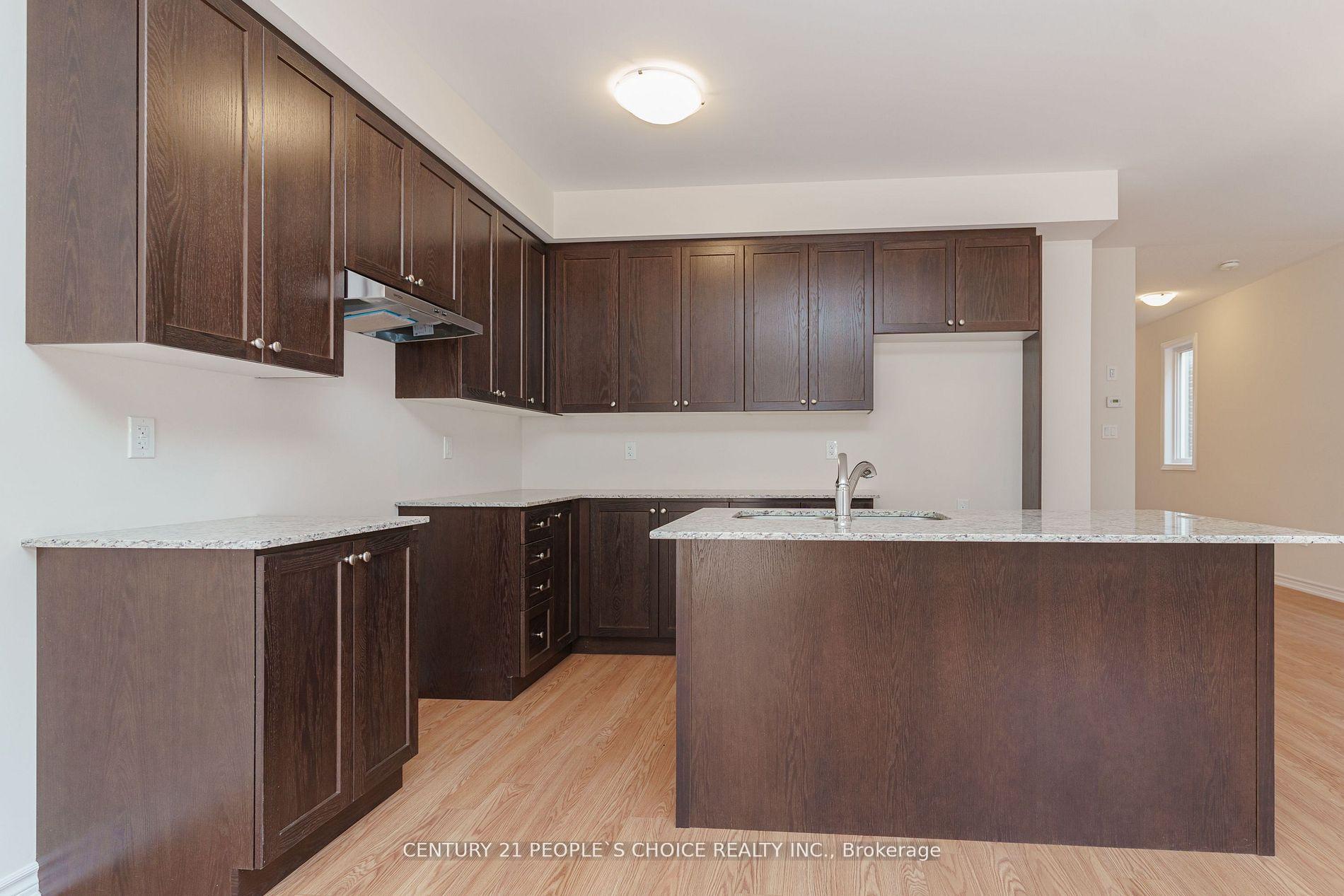Photo 14 of 41 Conboy Drive, Erin, Hillsburgh — HOMEH