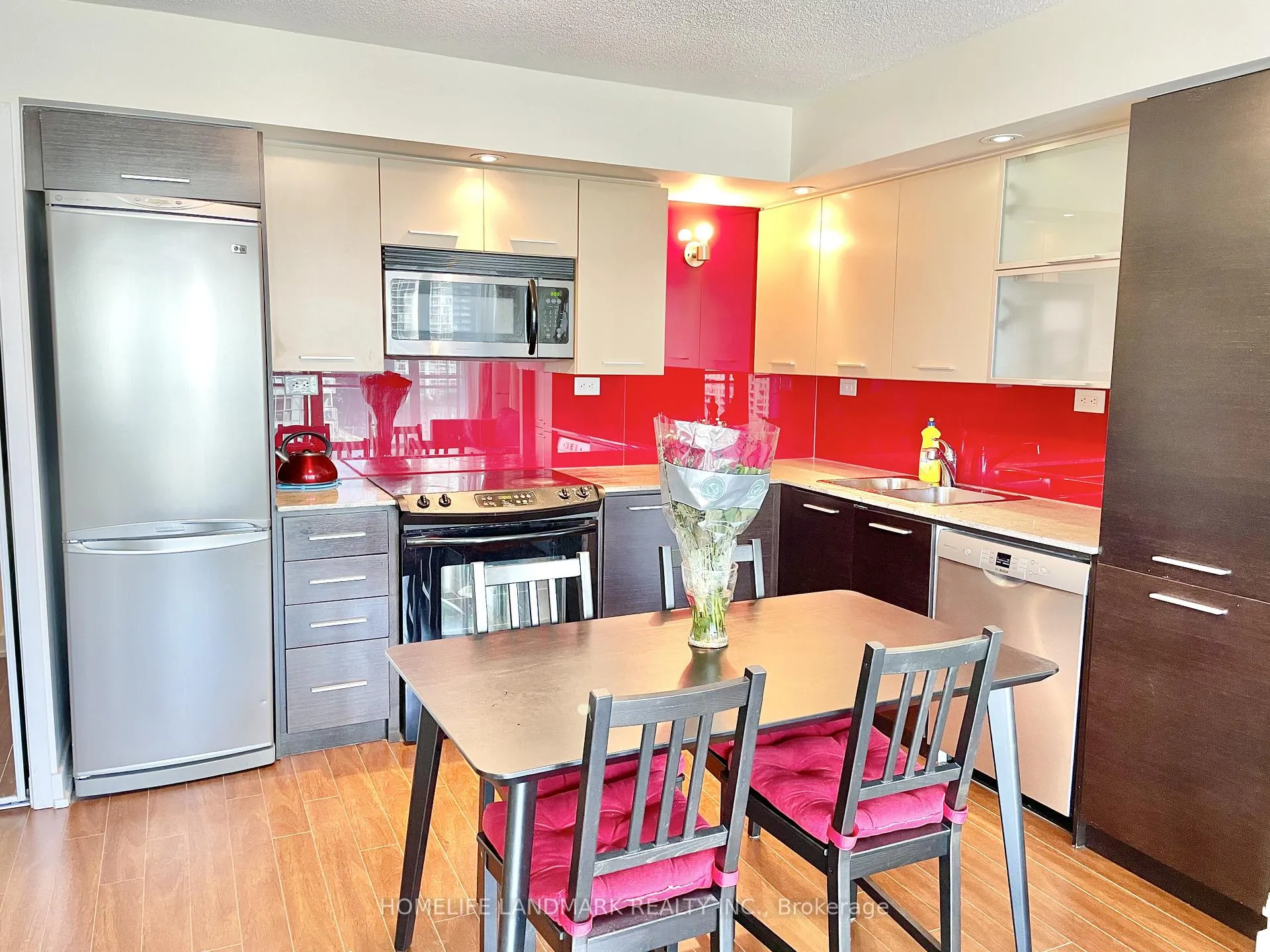 Front of Unit 1610, 8 Telegram Mews