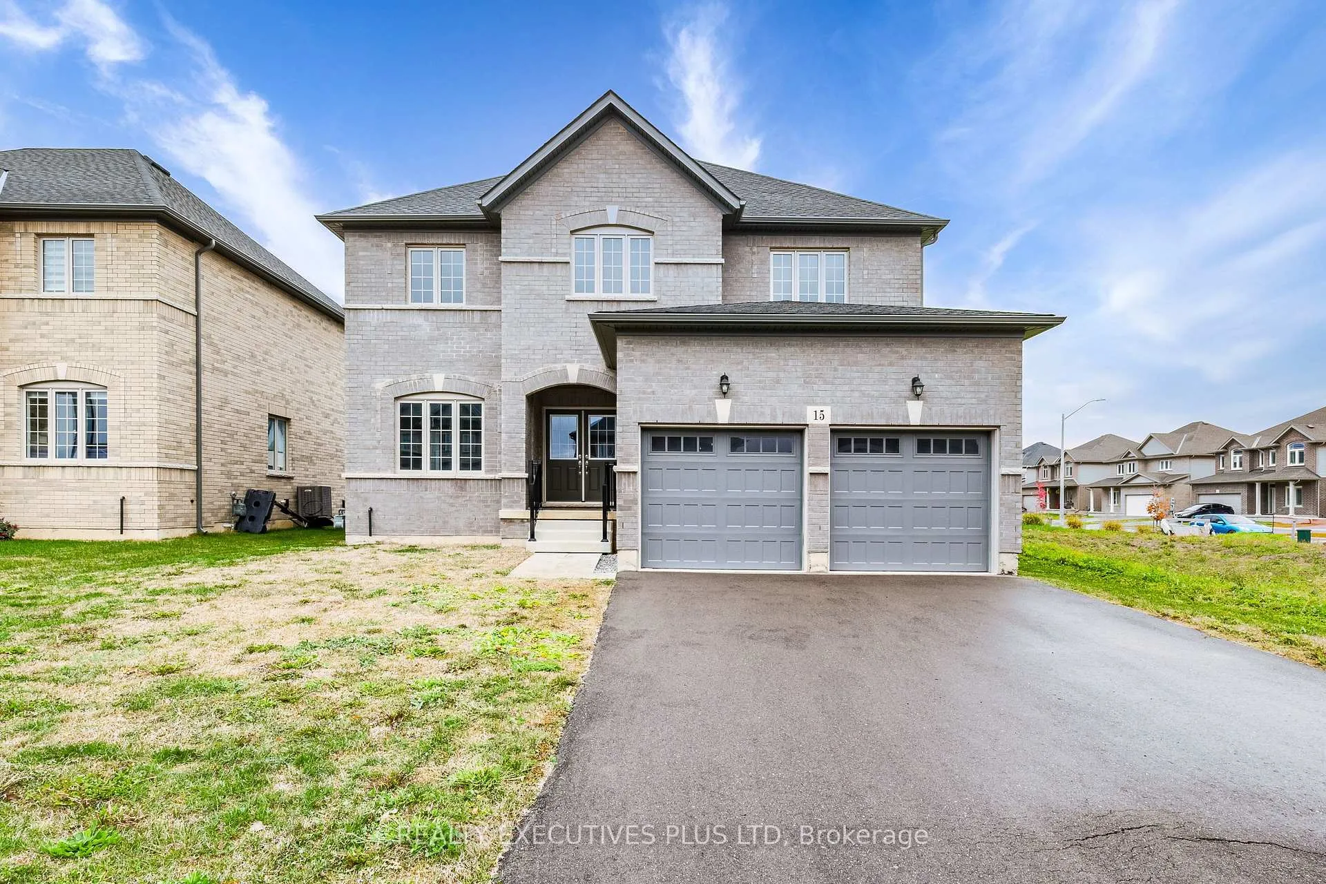 Photo 1 of 15 Venture Way, Thorold, Rolling Meadows — HOMEH