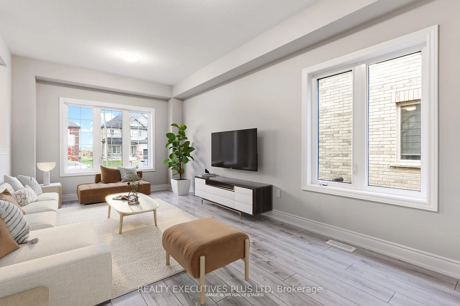 Photo 11 of 15 Venture Way, Thorold, Rolling Meadows — HOMEH