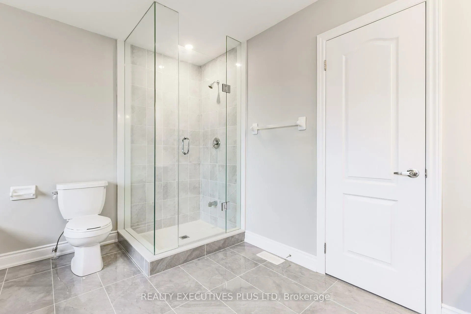 Photo 20 of 15 Venture Way, Thorold, Rolling Meadows — HOMEH