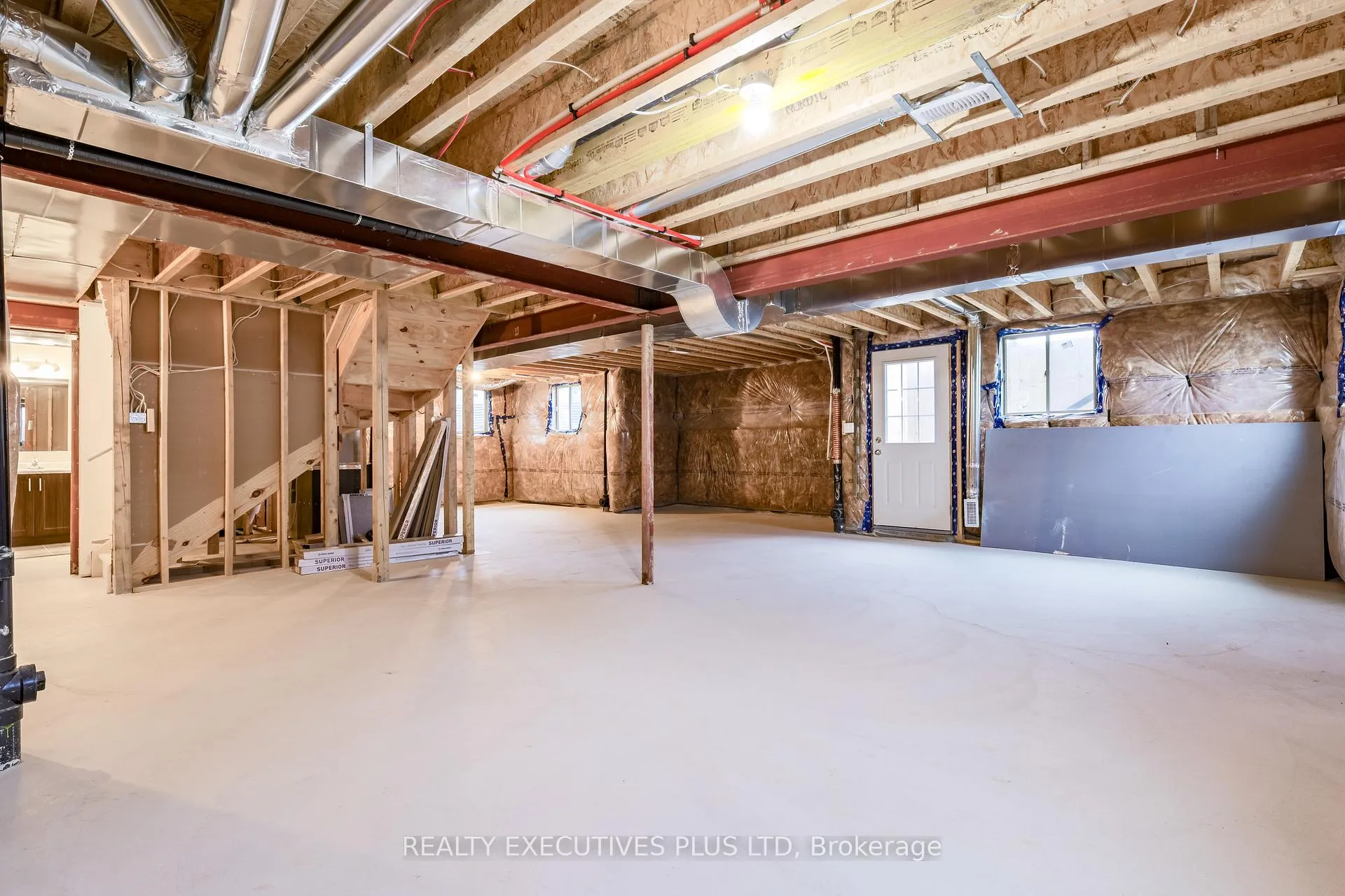 Photo 34 of 15 Venture Way, Thorold, Rolling Meadows — HOMEH