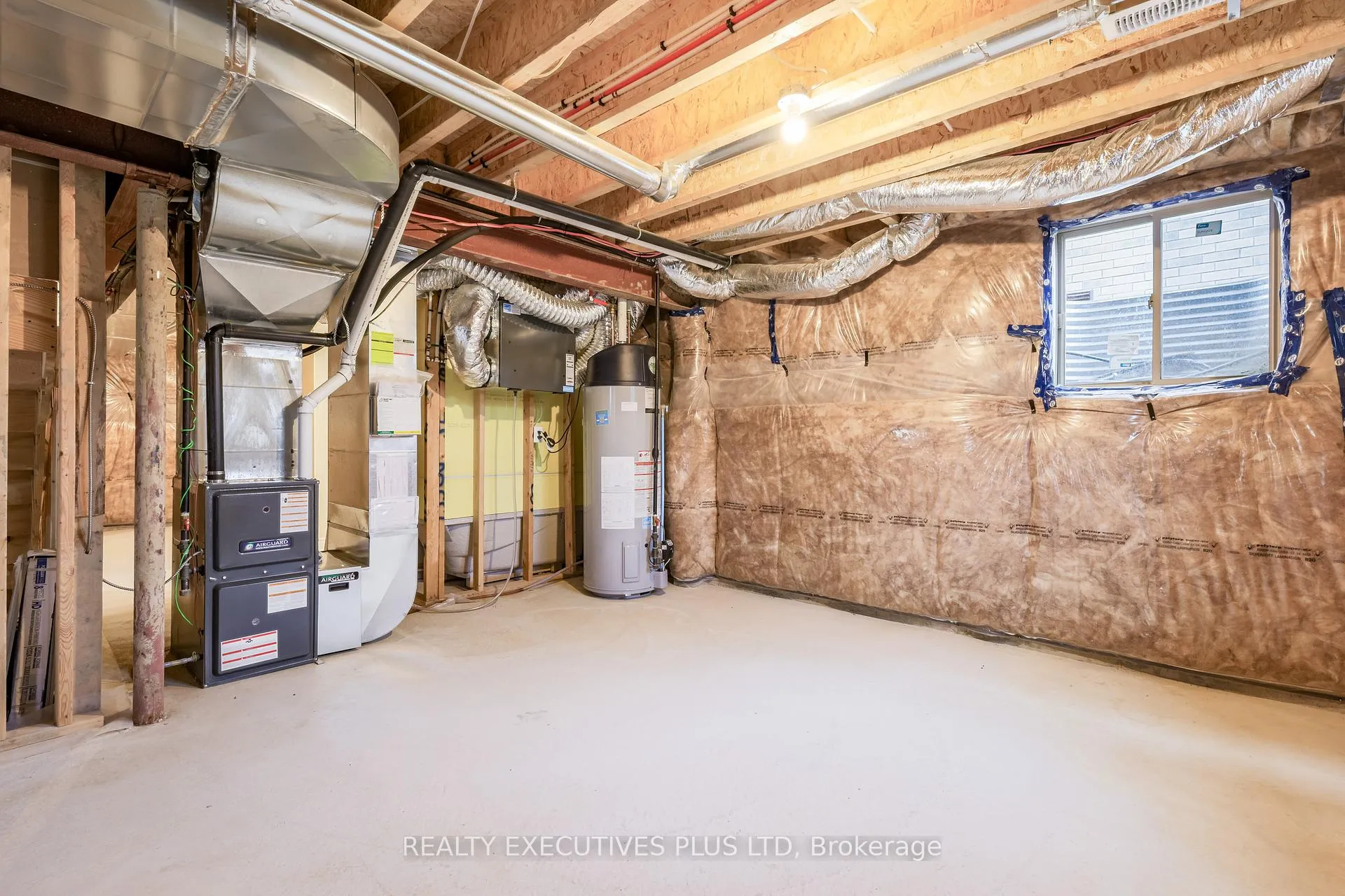 Photo 35 of 15 Venture Way, Thorold, Rolling Meadows — HOMEH