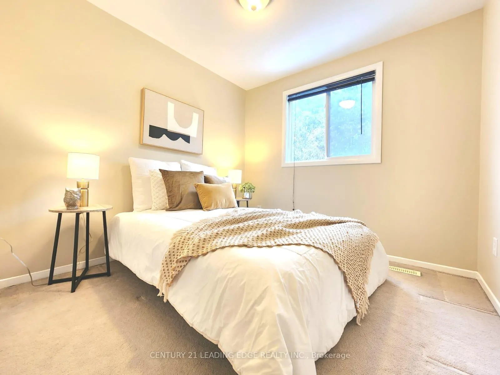 Photo 19 of 12 New Port Way, Markham, Thornhill — HOMEH