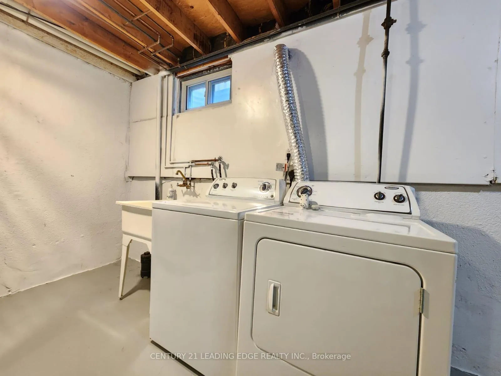 Photo 20 of 12 New Port Way, Markham, Thornhill — HOMEH