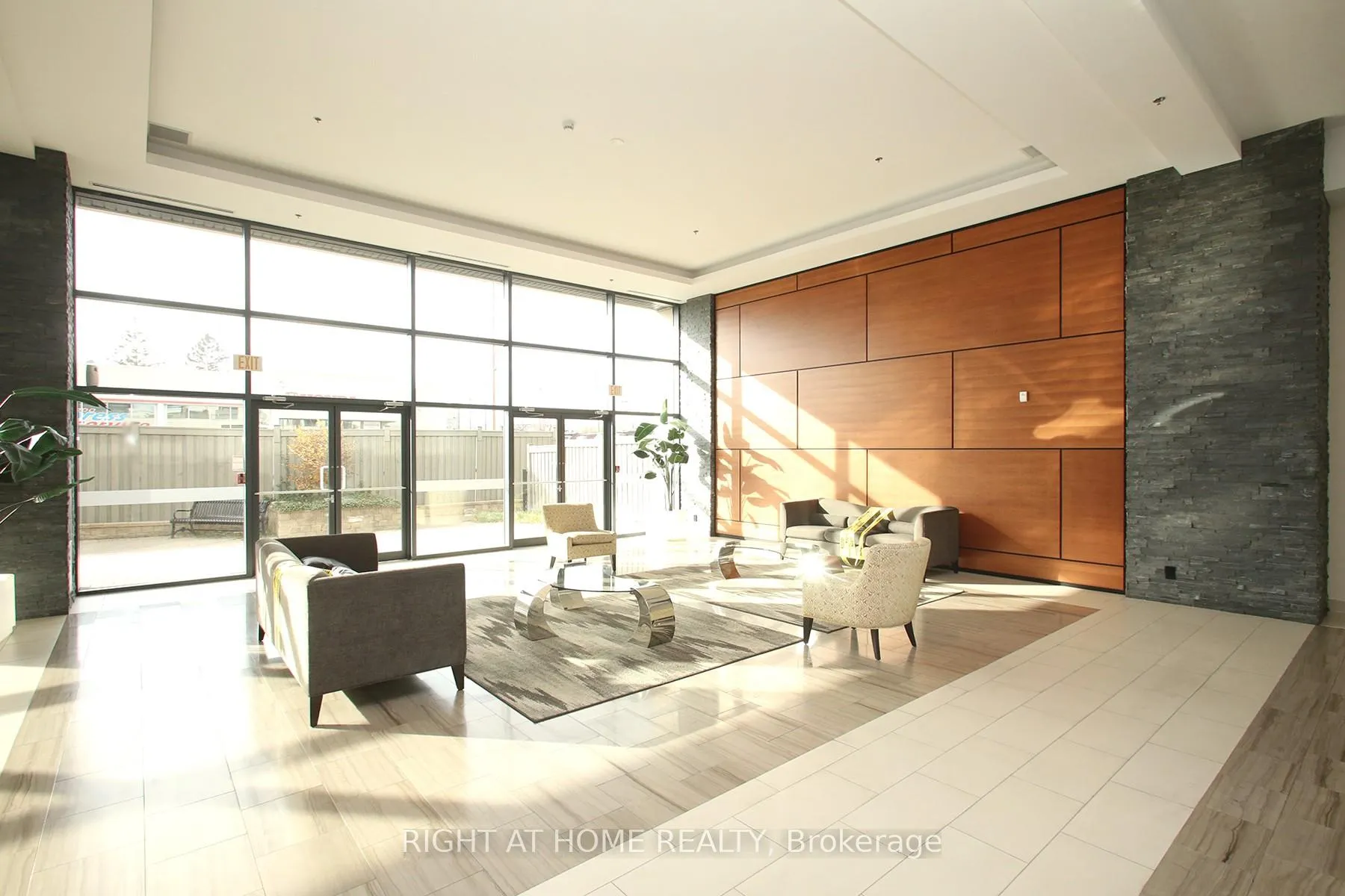 Photo 18 of Unit 515, 12 Woodstream Boulevard, Vaughan, Vaughan Grove — HOMEH