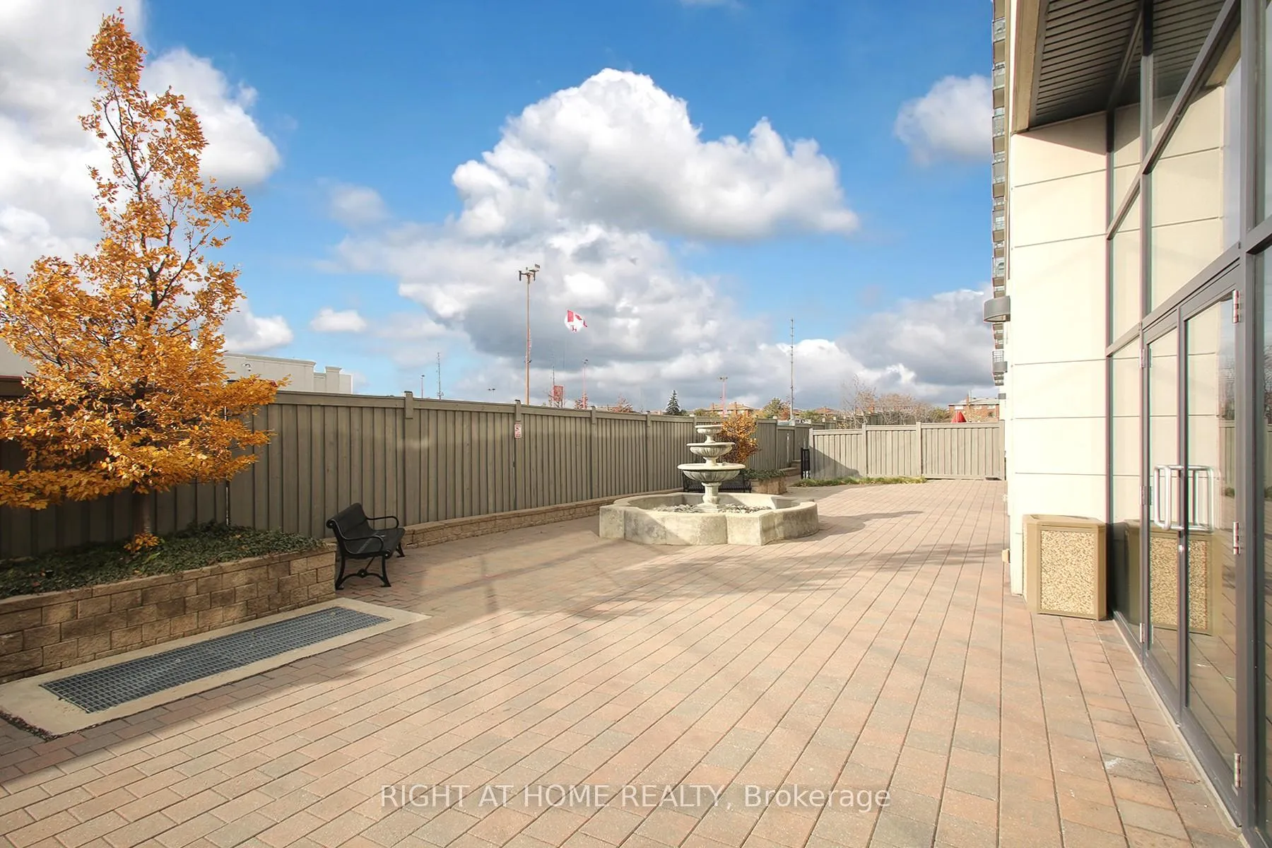 Photo 20 of Unit 515, 12 Woodstream Boulevard, Vaughan, Vaughan Grove — HOMEH