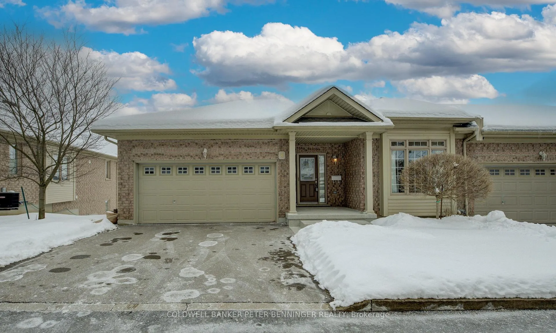 Photo 2 of Unit 8, 165 Chandos Drive, Kitchener — HOMEH