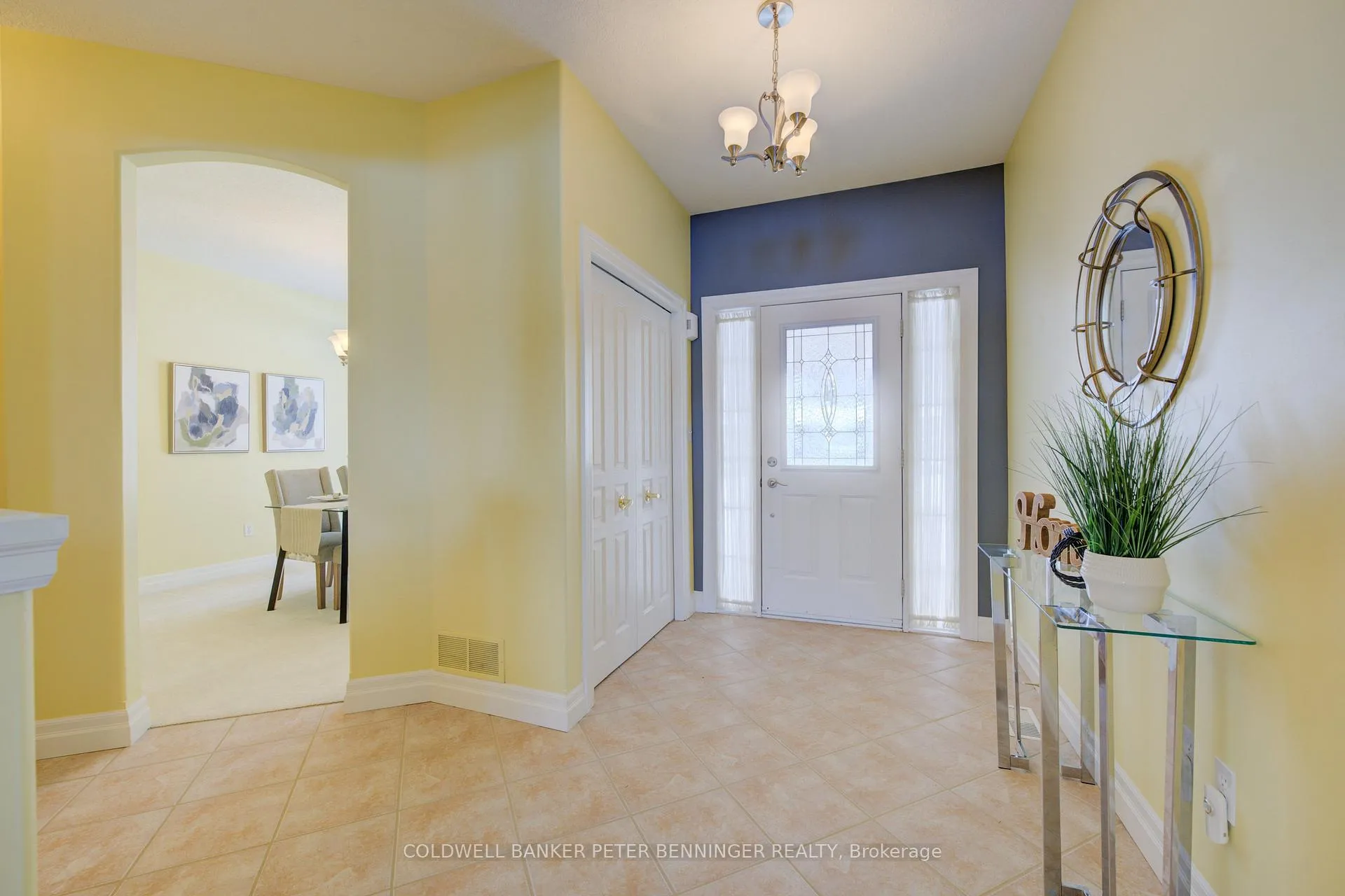 Photo 5 of Unit 8, 165 Chandos Drive, Kitchener — HOMEH