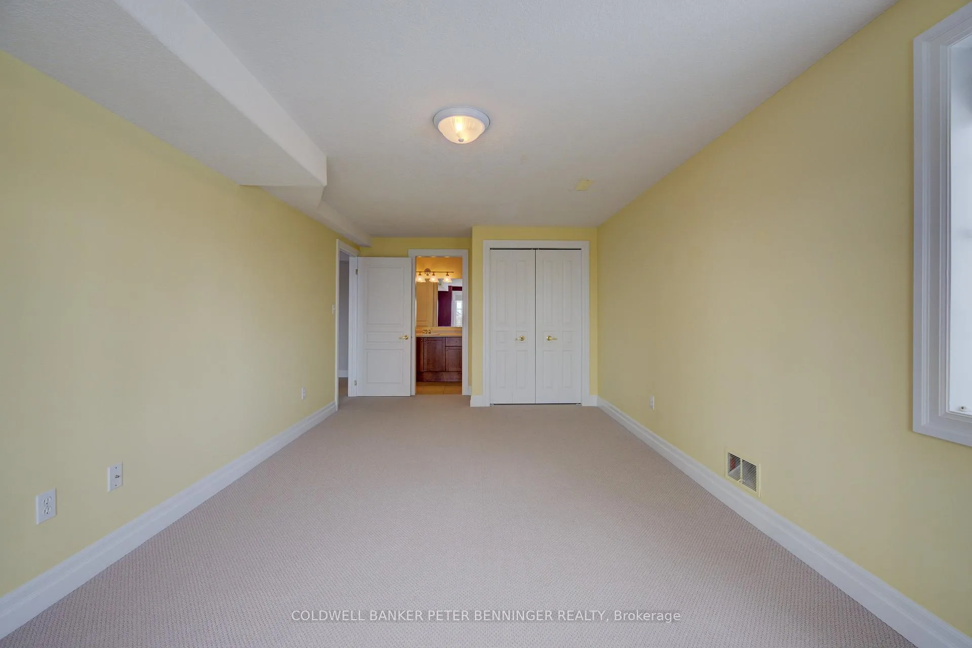 Photo 38 of Unit 8, 165 Chandos Drive, Kitchener — HOMEH