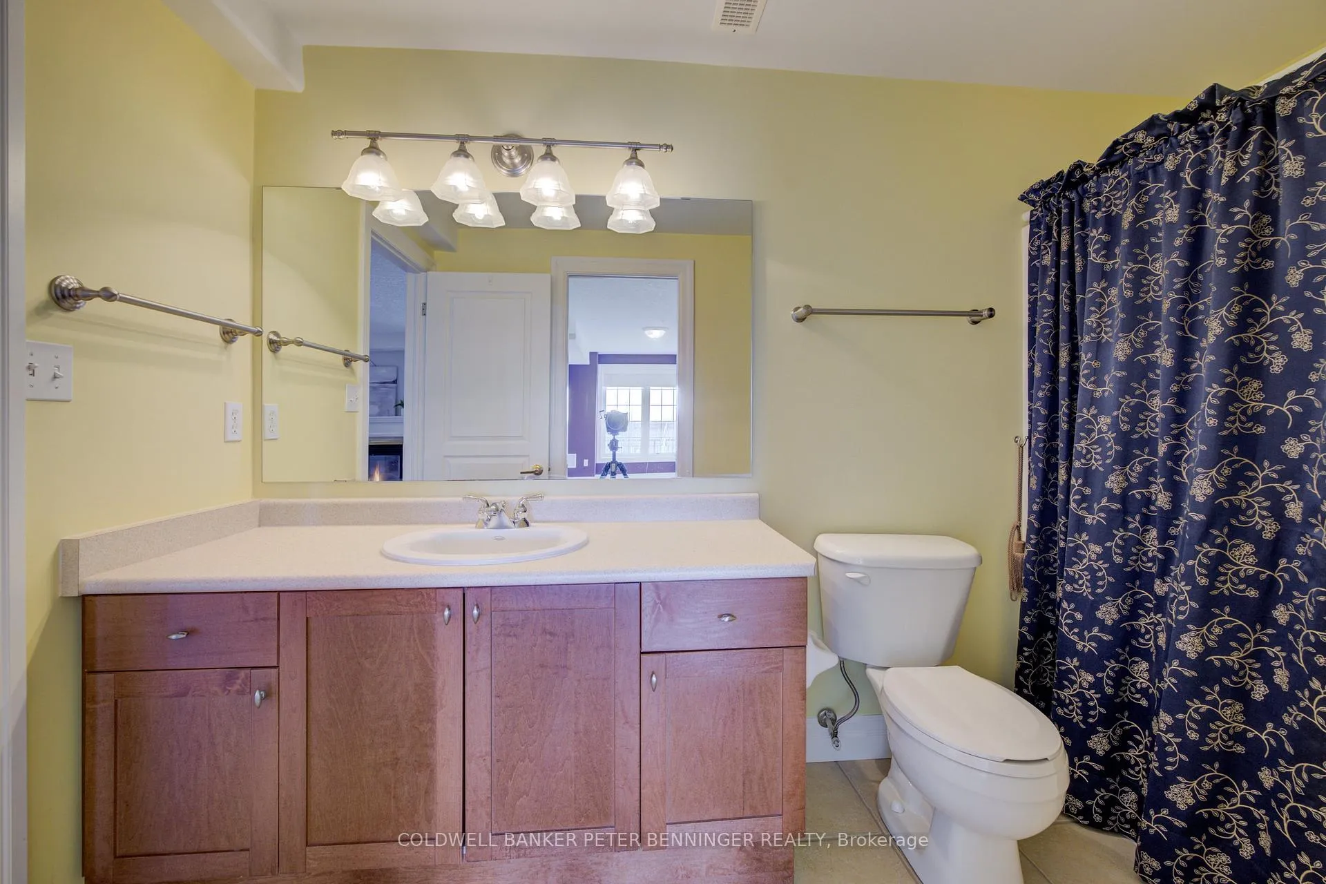 Photo 39 of Unit 8, 165 Chandos Drive, Kitchener — HOMEH