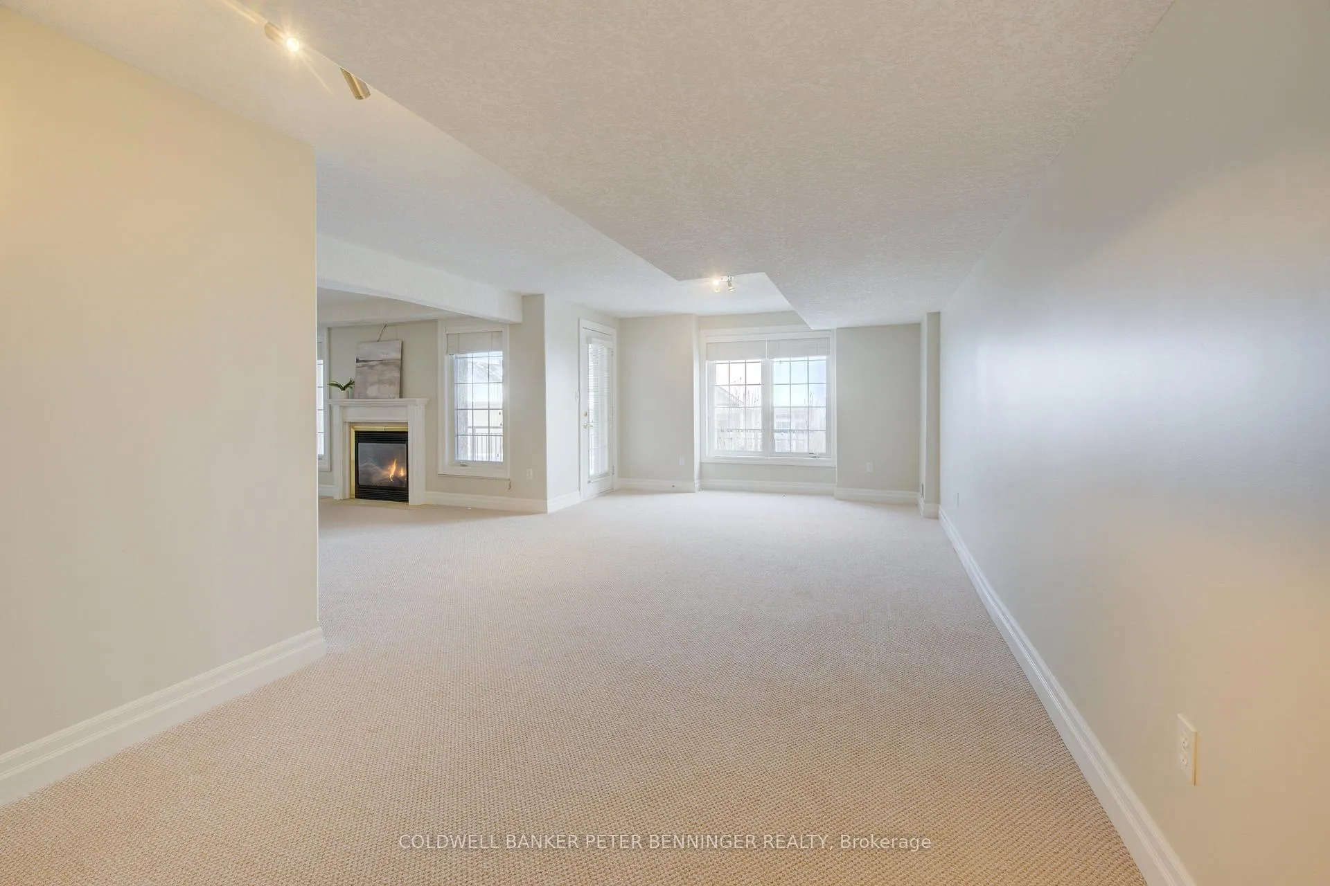 Photo 41 of Unit 8, 165 Chandos Drive, Kitchener — HOMEH