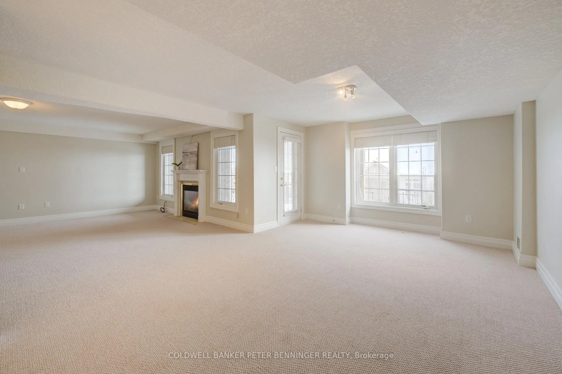Photo 42 of Unit 8, 165 Chandos Drive, Kitchener — HOMEH