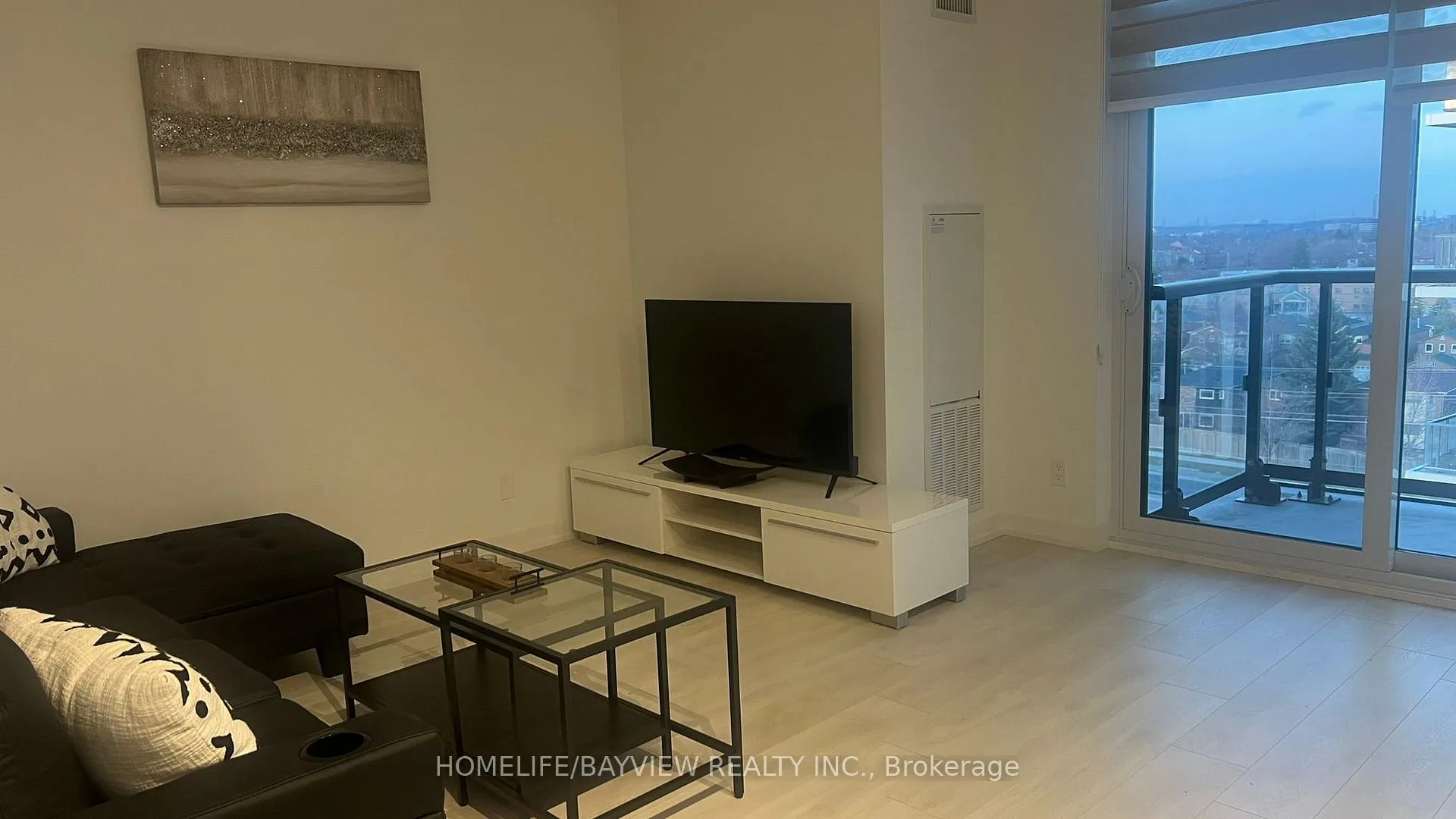 Photo 3 of Unit 705, 8 Beverley Glen Boulevard, Vaughan, Beverley Glen — HOMEH